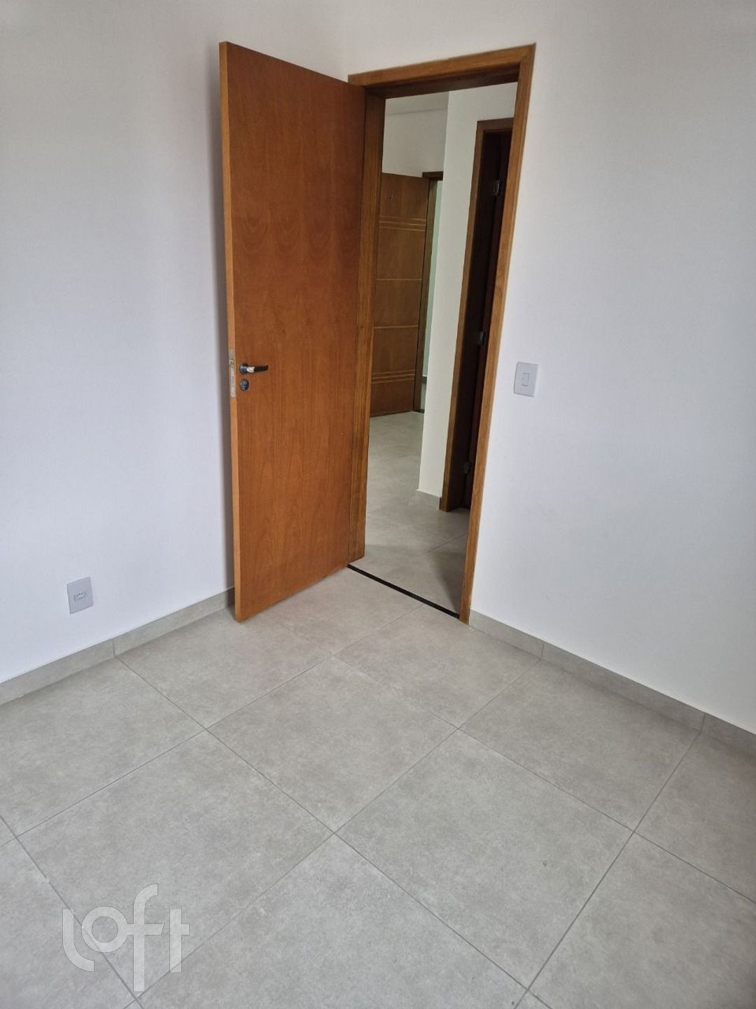 Apartamento à venda com 2 quartos, 37m² - Foto 3