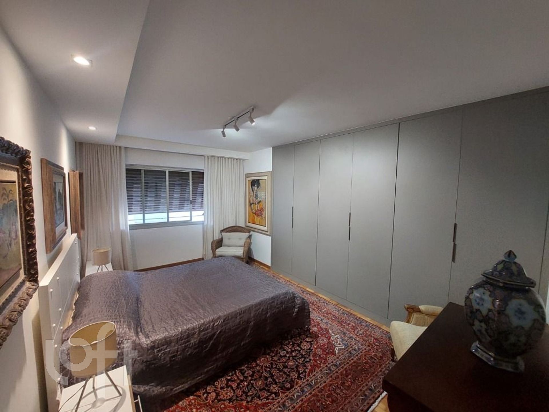 Apartamento à venda com 3 quartos, 256m² - Foto 15