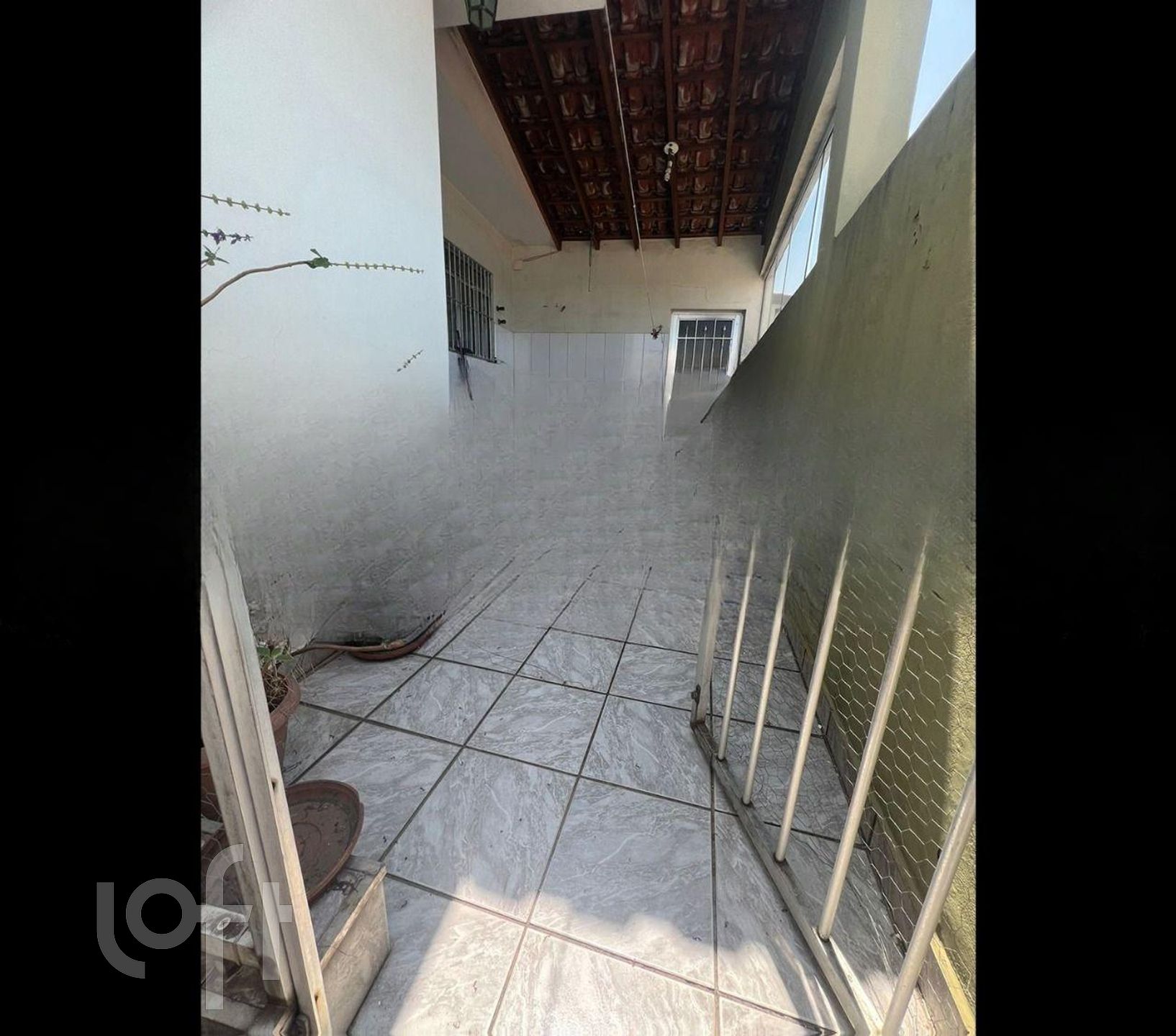 Casa à venda com 4 quartos, 230m² - Foto 21