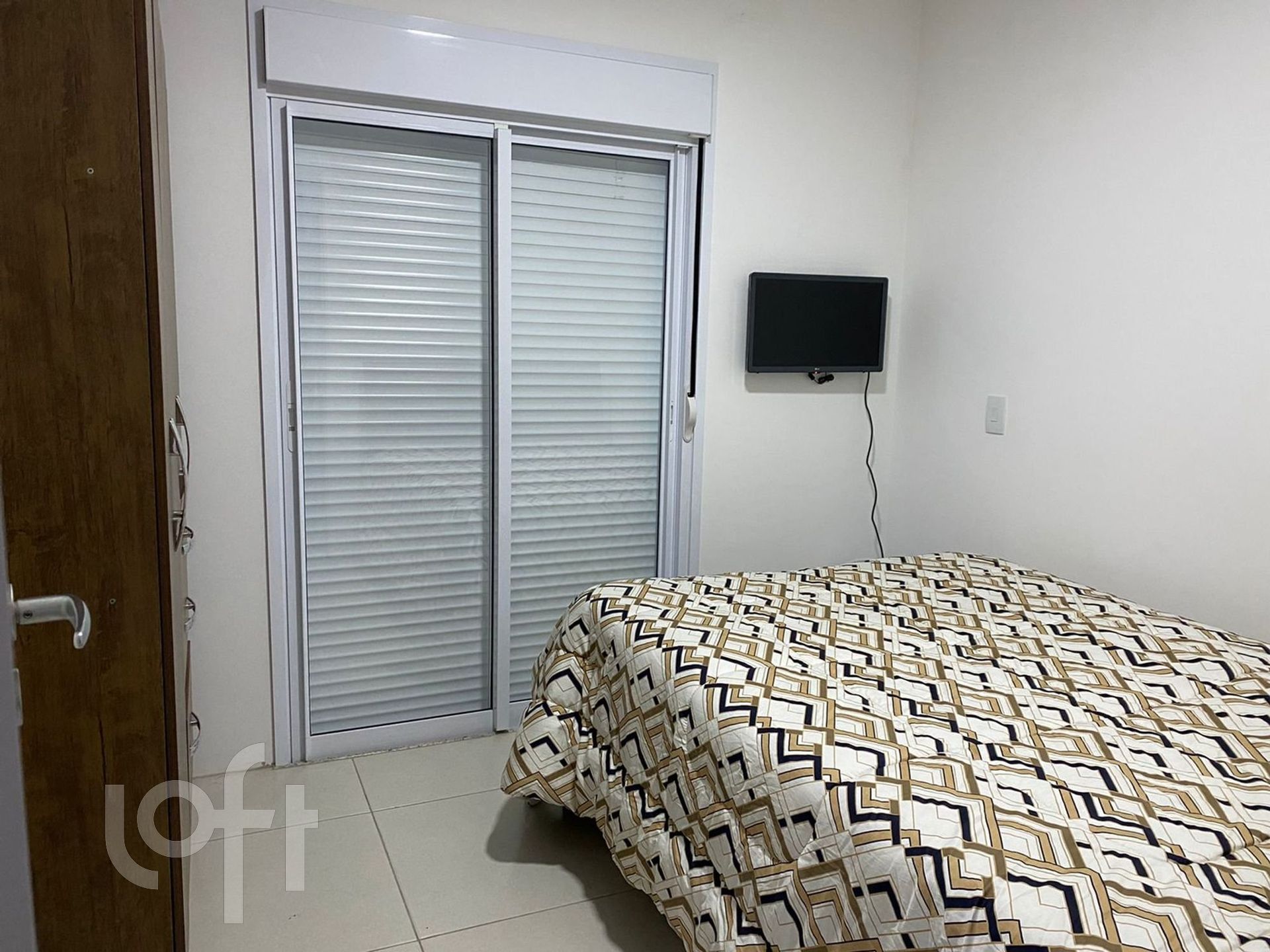 Apartamento à venda com 1 quarto, 51m² - Foto 4