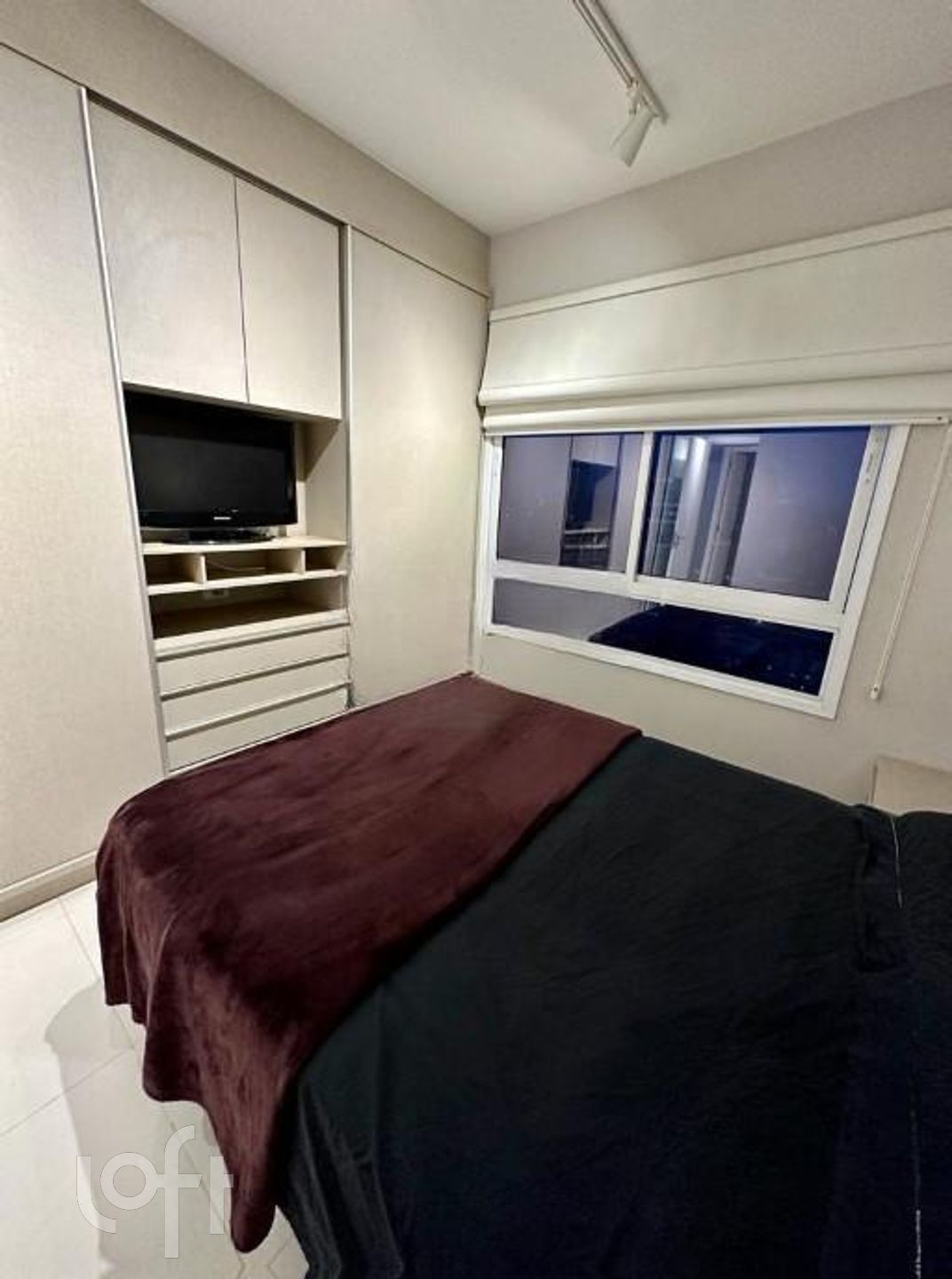 Apartamento à venda com 2 quartos, 69m² - Foto 47