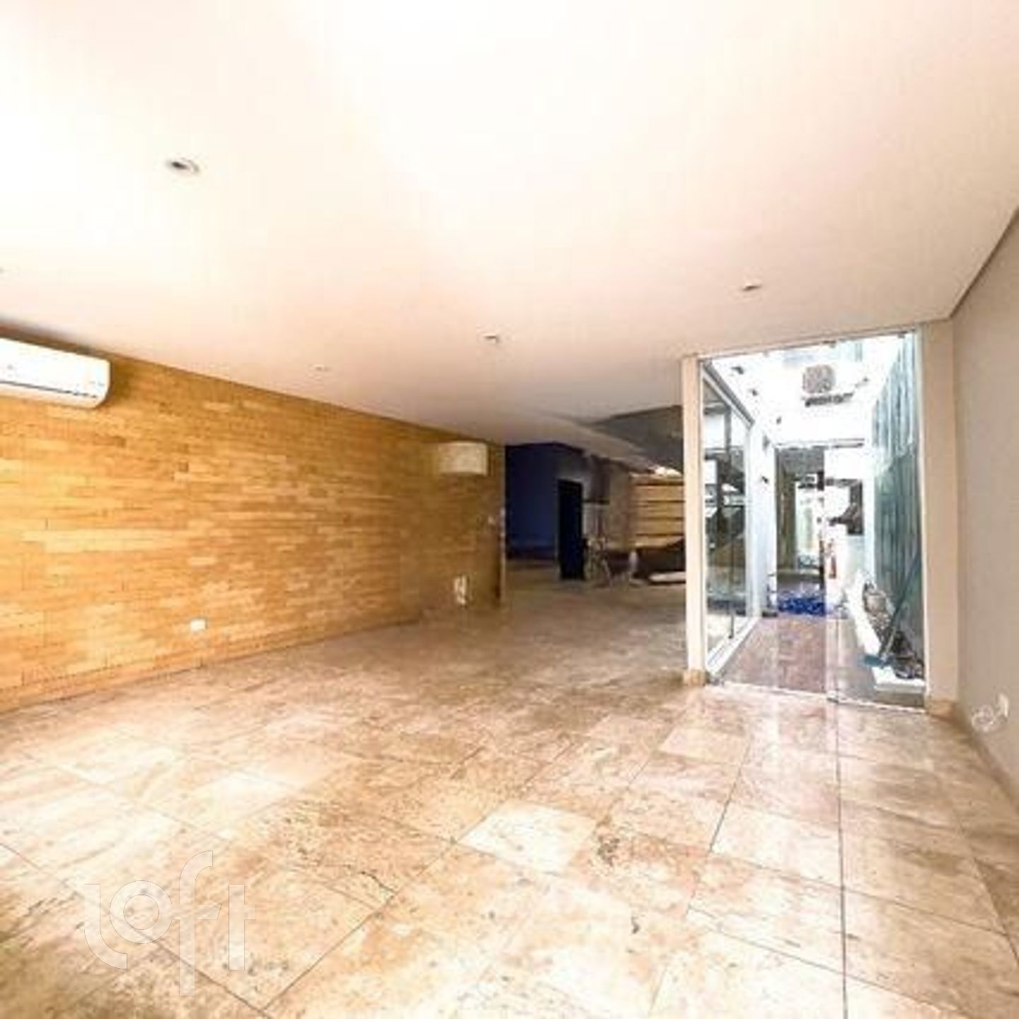 Casa à venda com 2 quartos, 230m² - Foto 3