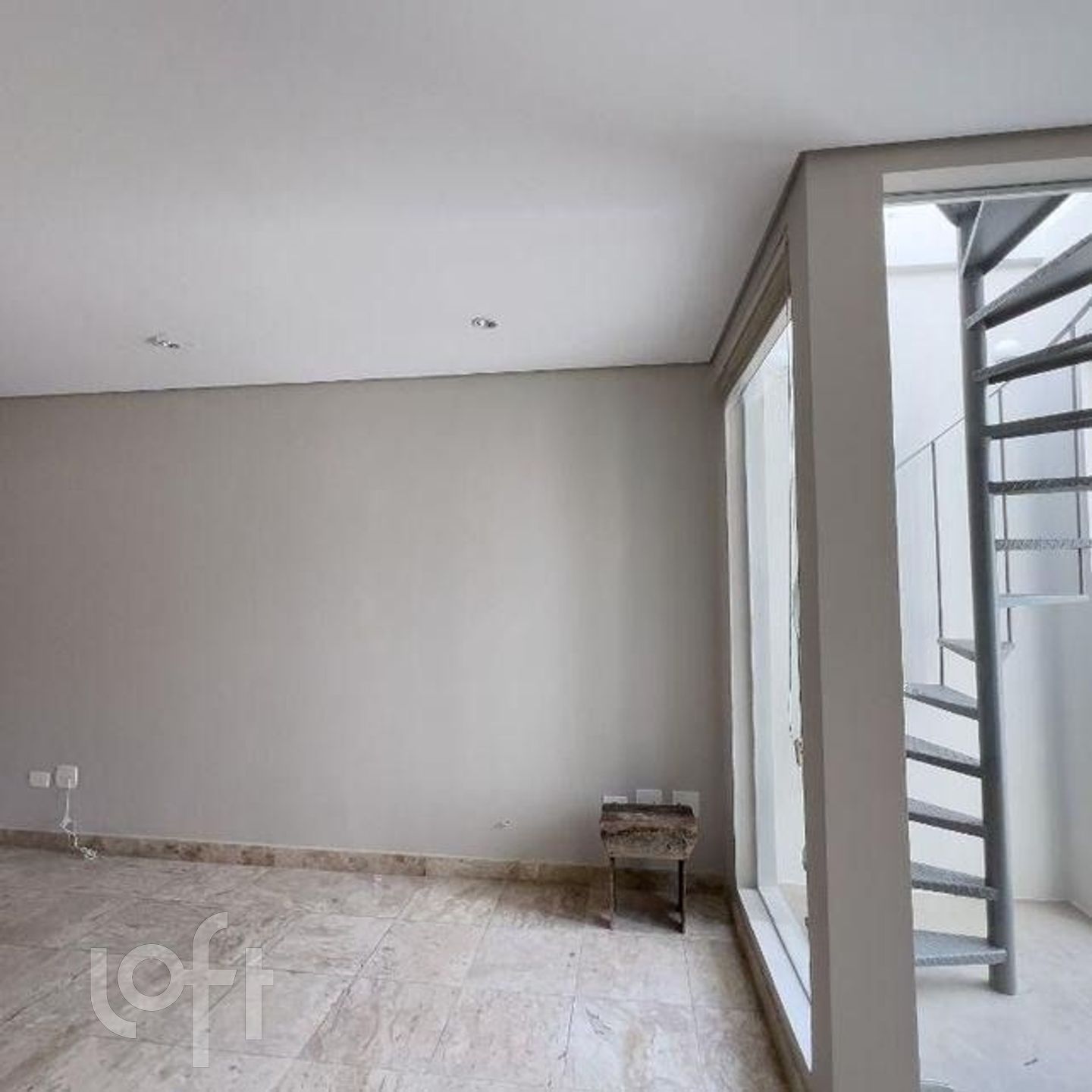 Casa à venda com 2 quartos, 230m² - Foto 8