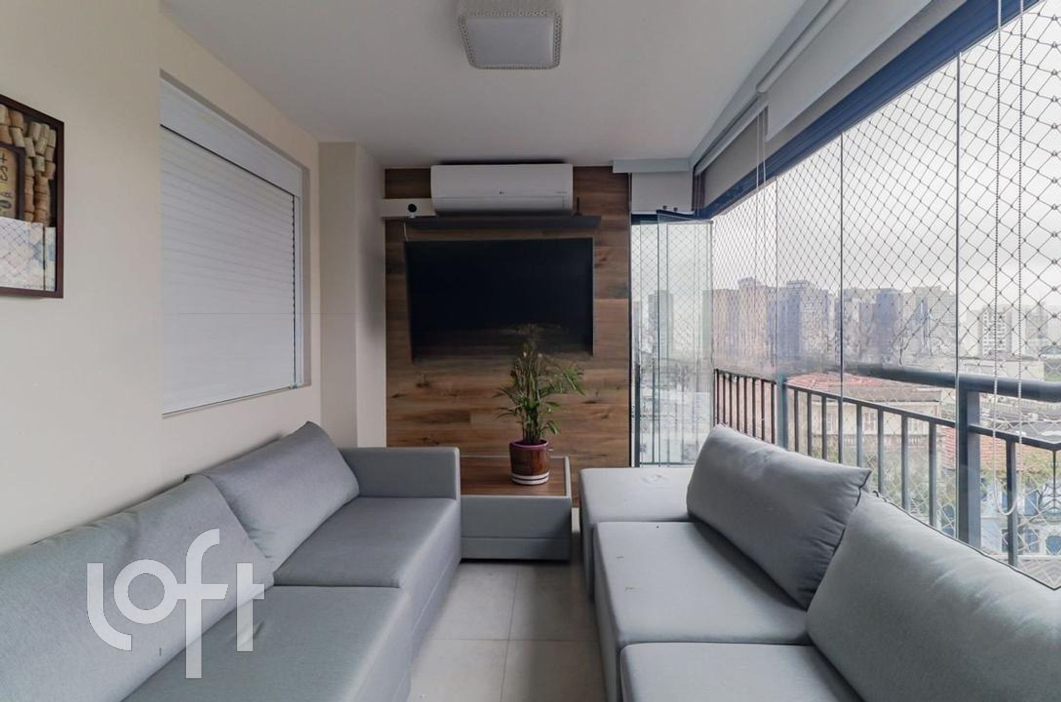 Apartamento à venda com 3 quartos, 94m² - Foto 2