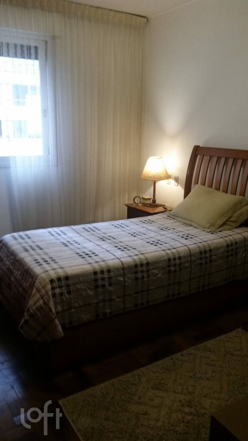 Apartamento à venda com 3 quartos, 200m² - Foto 8