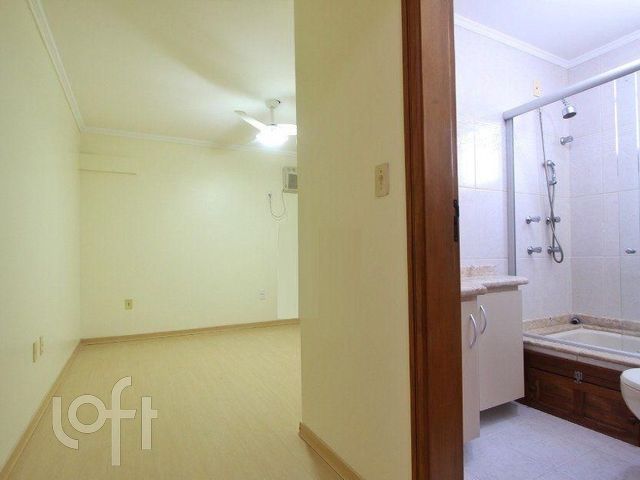 Apartamento com 94m², 2 dormitórios, 1 suíte, 2 vagas, Boa Vista em Porto Alegre