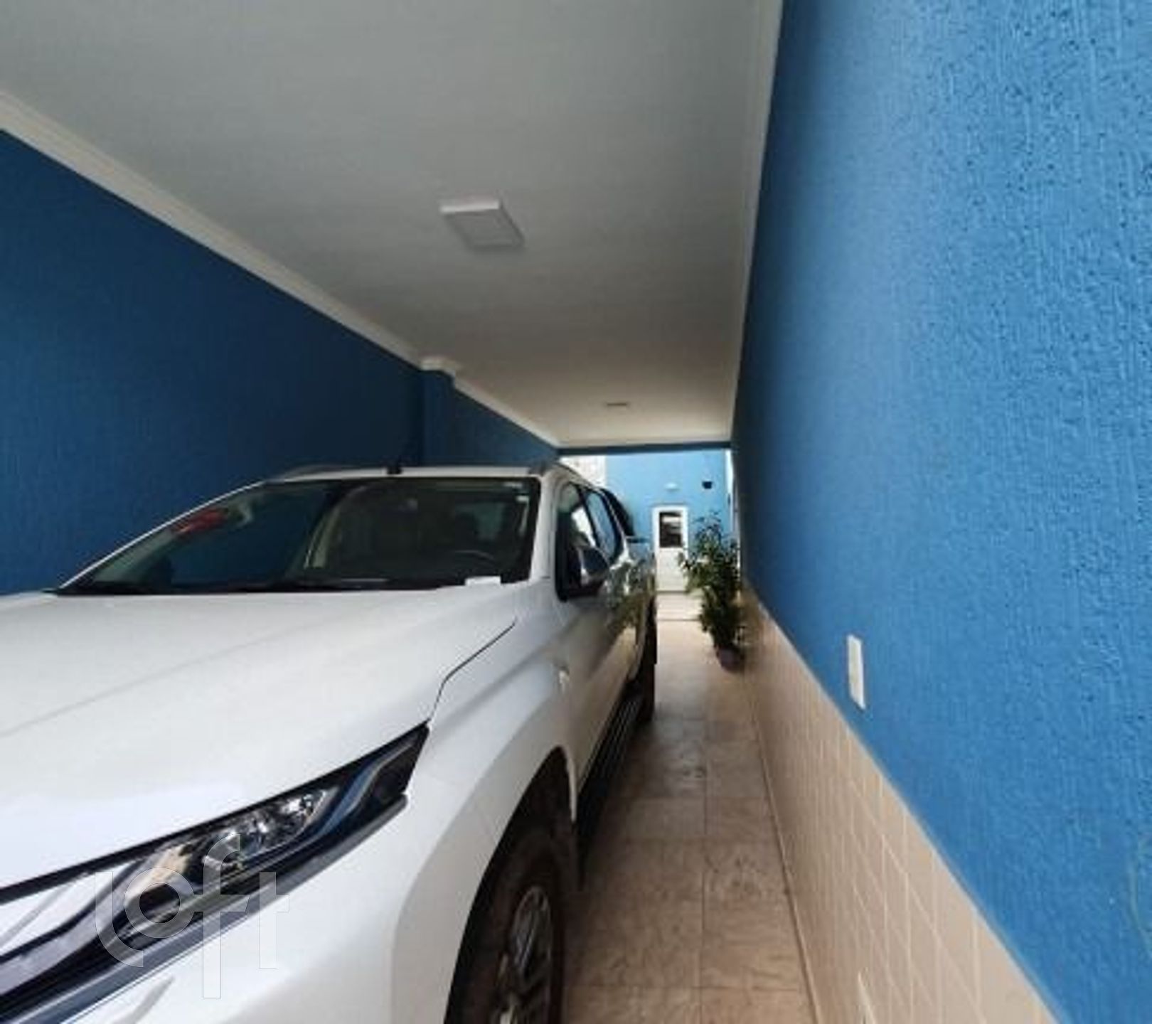 Casa à venda com 6 quartos, 242m² - Foto 6