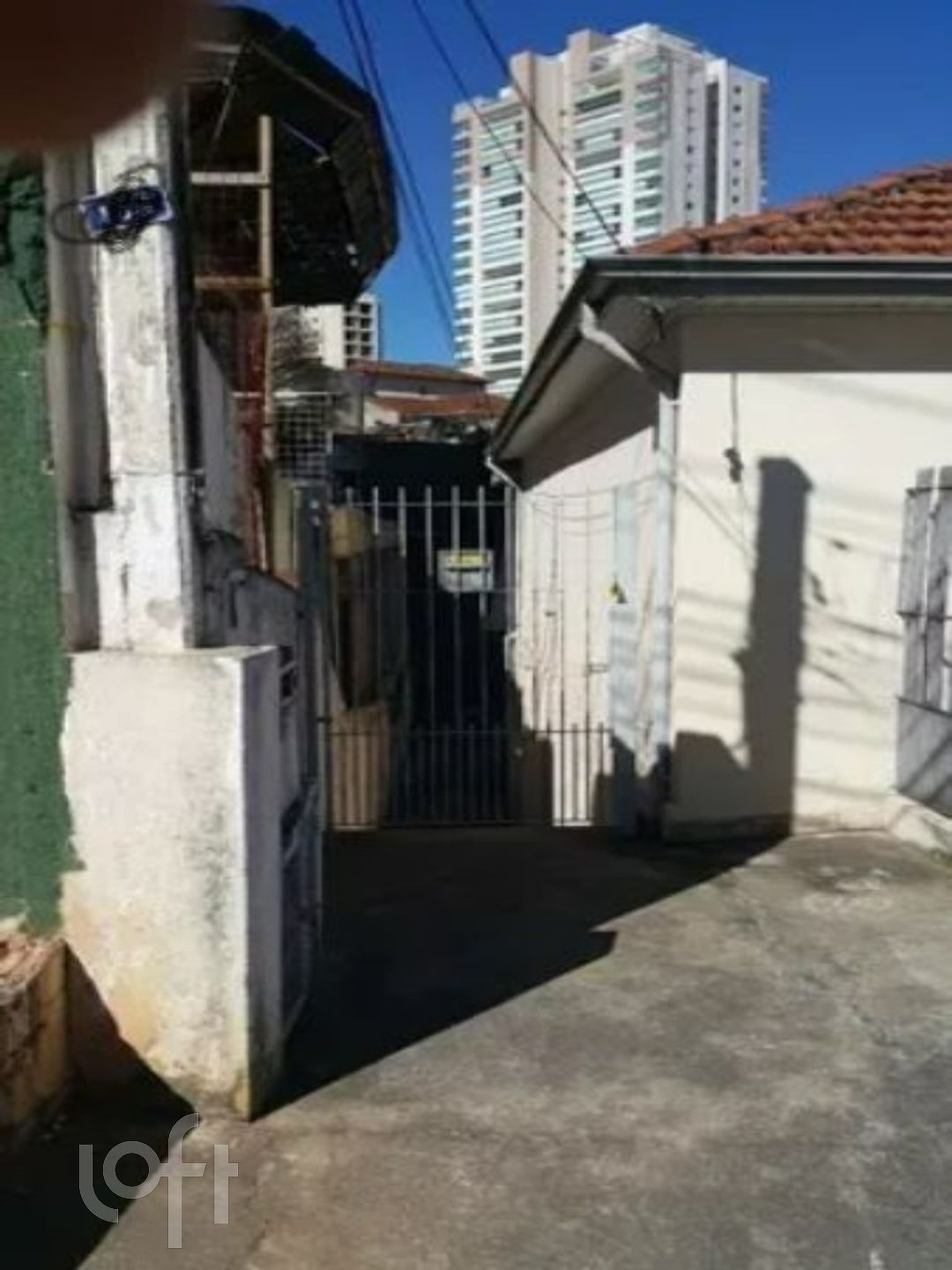 Casa à venda com 3 quartos, 350m² - Foto 2