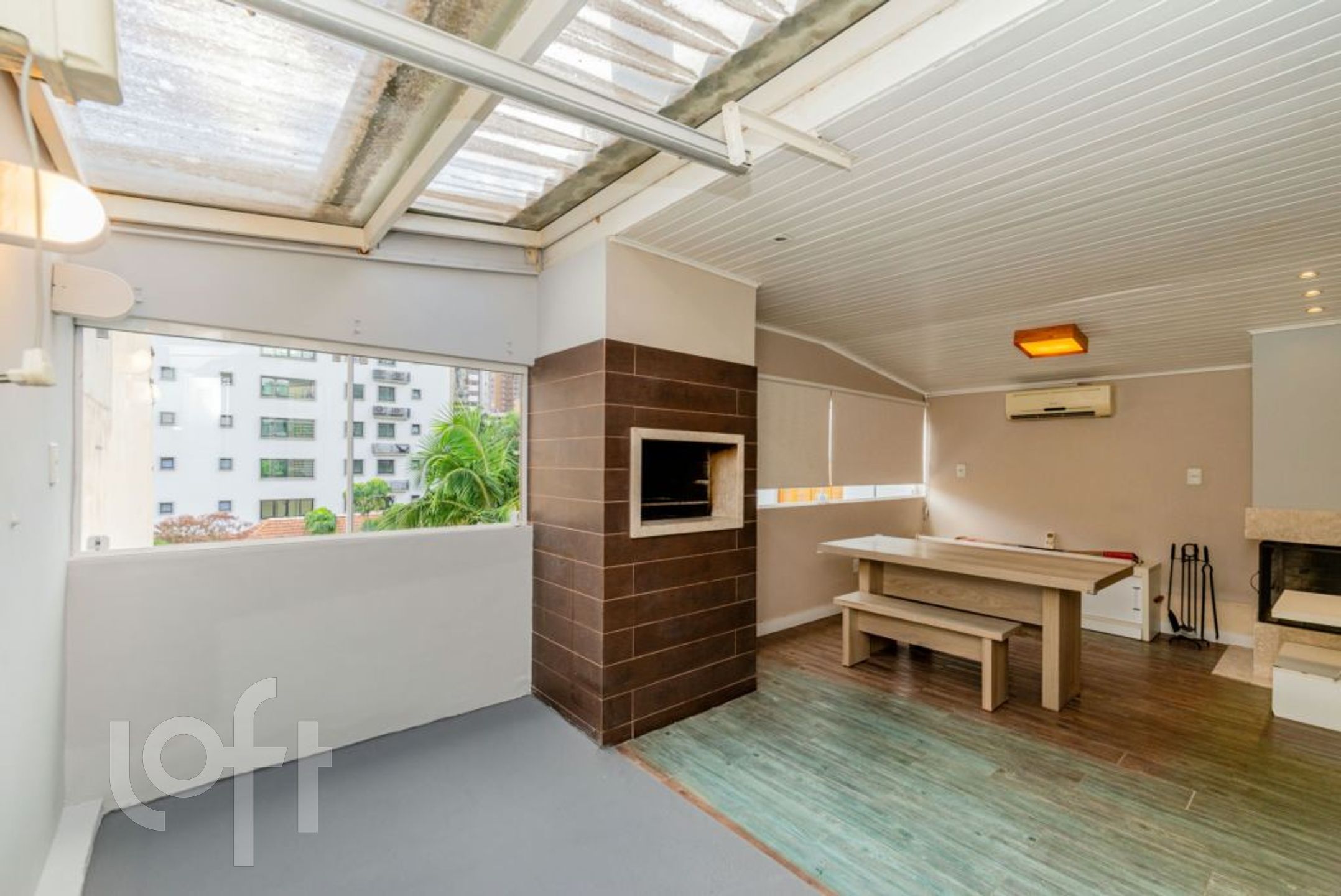 Apartamento com 137m², 4 dormitórios, 2 suítes, 2 vagas, Petrópolis em Porto Alegre