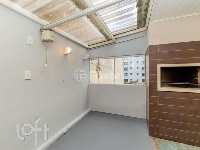 Apartamento com 137m², 4 dormitórios, 2 suítes, 2 vagas, Petrópolis em Porto Alegre