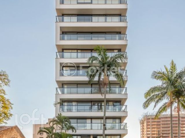 Apartamento com 96m², 2 dormitórios, 2 suítes, 2 vagas, Rio Branco em Porto Alegre