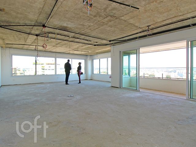 Apartamento com 257m², 4 dormitórios, 3 suítes, 4 vagas, Bela Vista em Porto Alegre