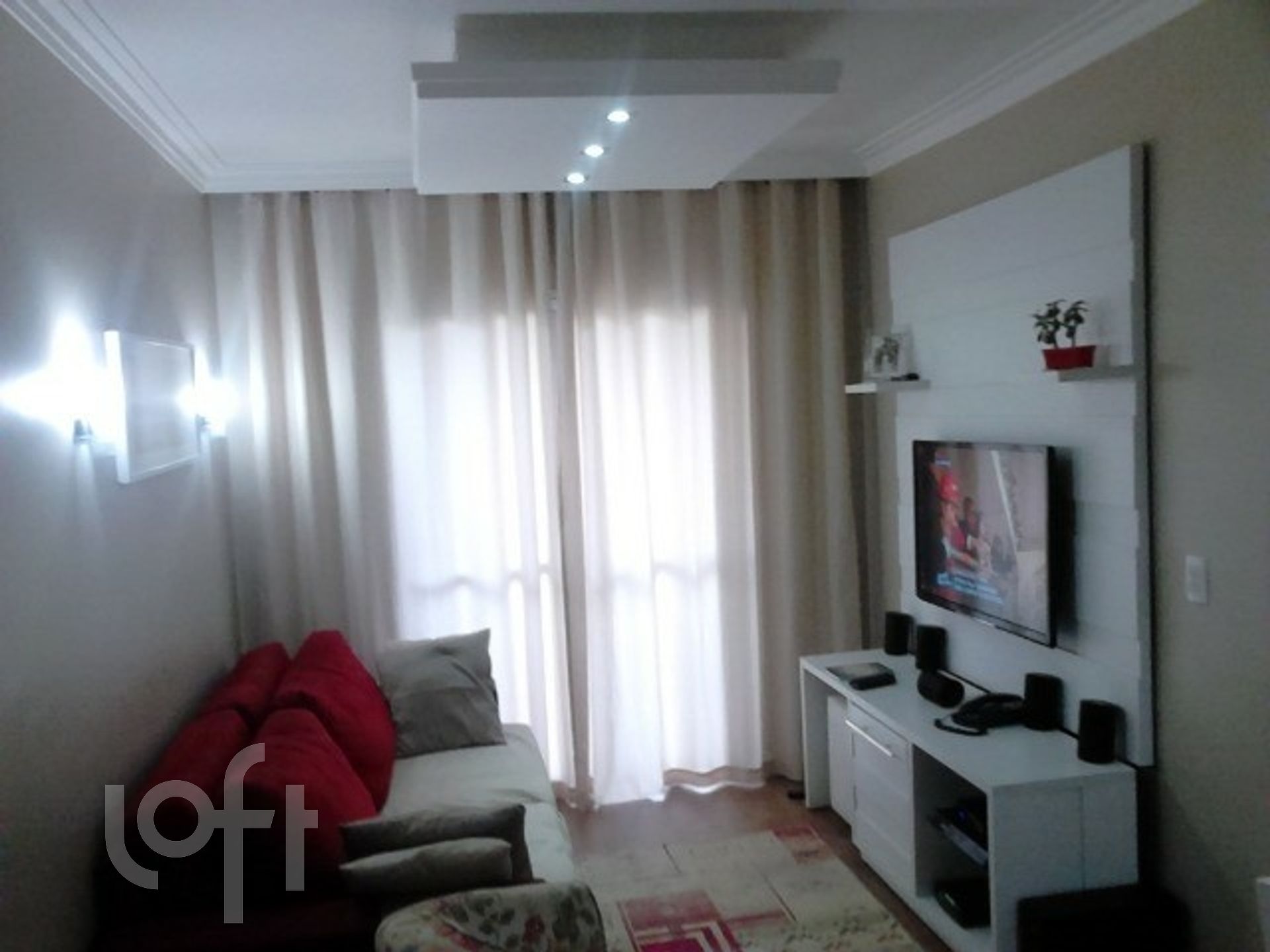 Apartamento à venda com 3 quartos, 65m² - Foto 1