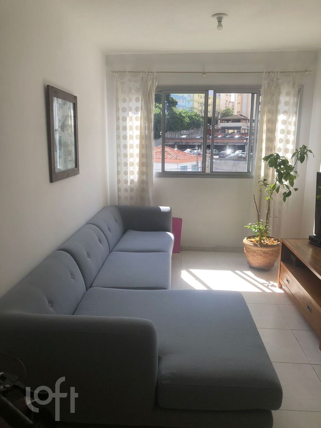 Apartamento à venda com 3 quartos, 75m² - Foto 1