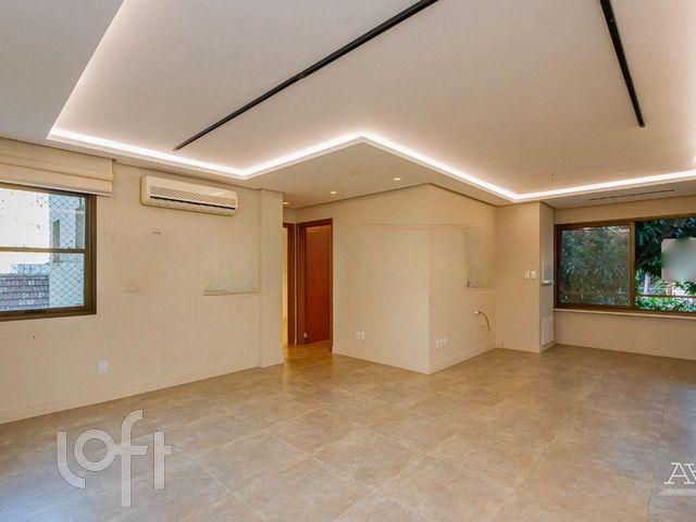 Apartamento com 76m², 2 dormitórios, 1 suíte, 2 vagas, Higienópolis em Porto Alegre