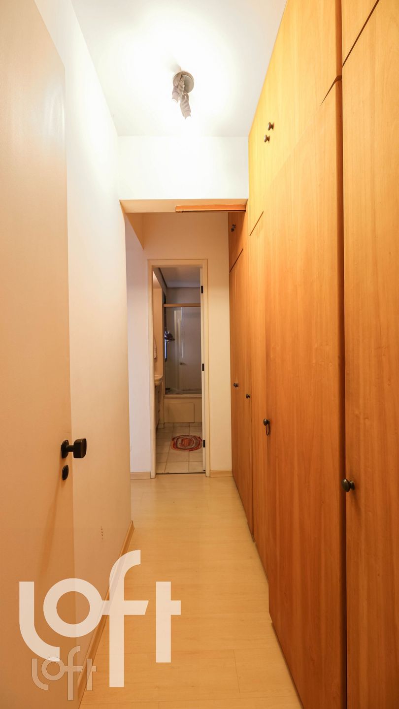 Apartamento à venda com 3 quartos, 140m² - Foto 7