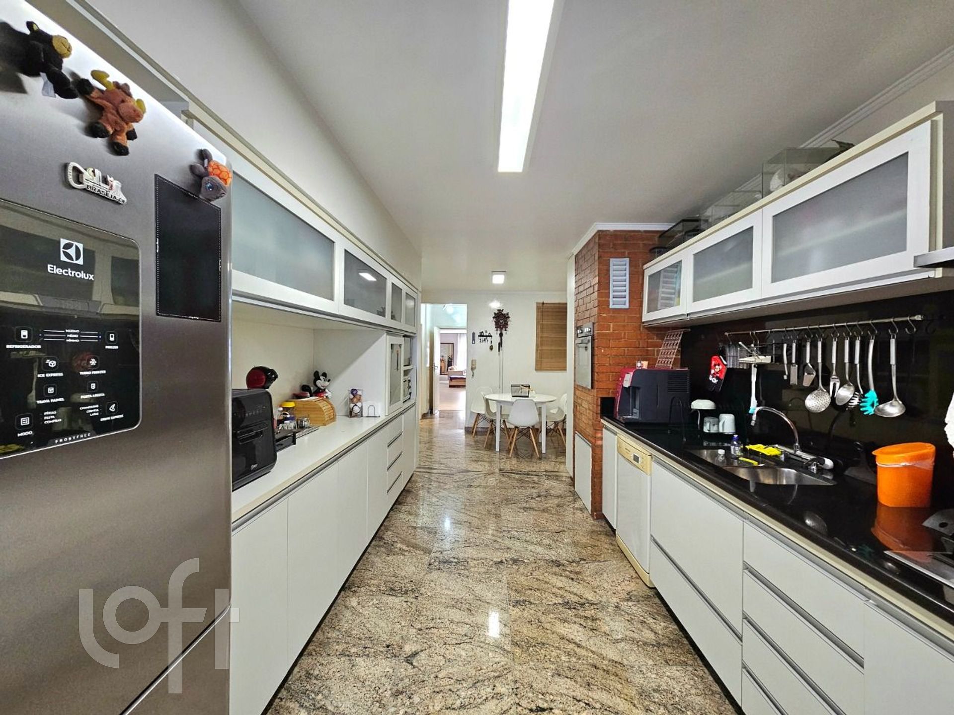 Apartamento à venda com 3 quartos, 187m² - Foto 18