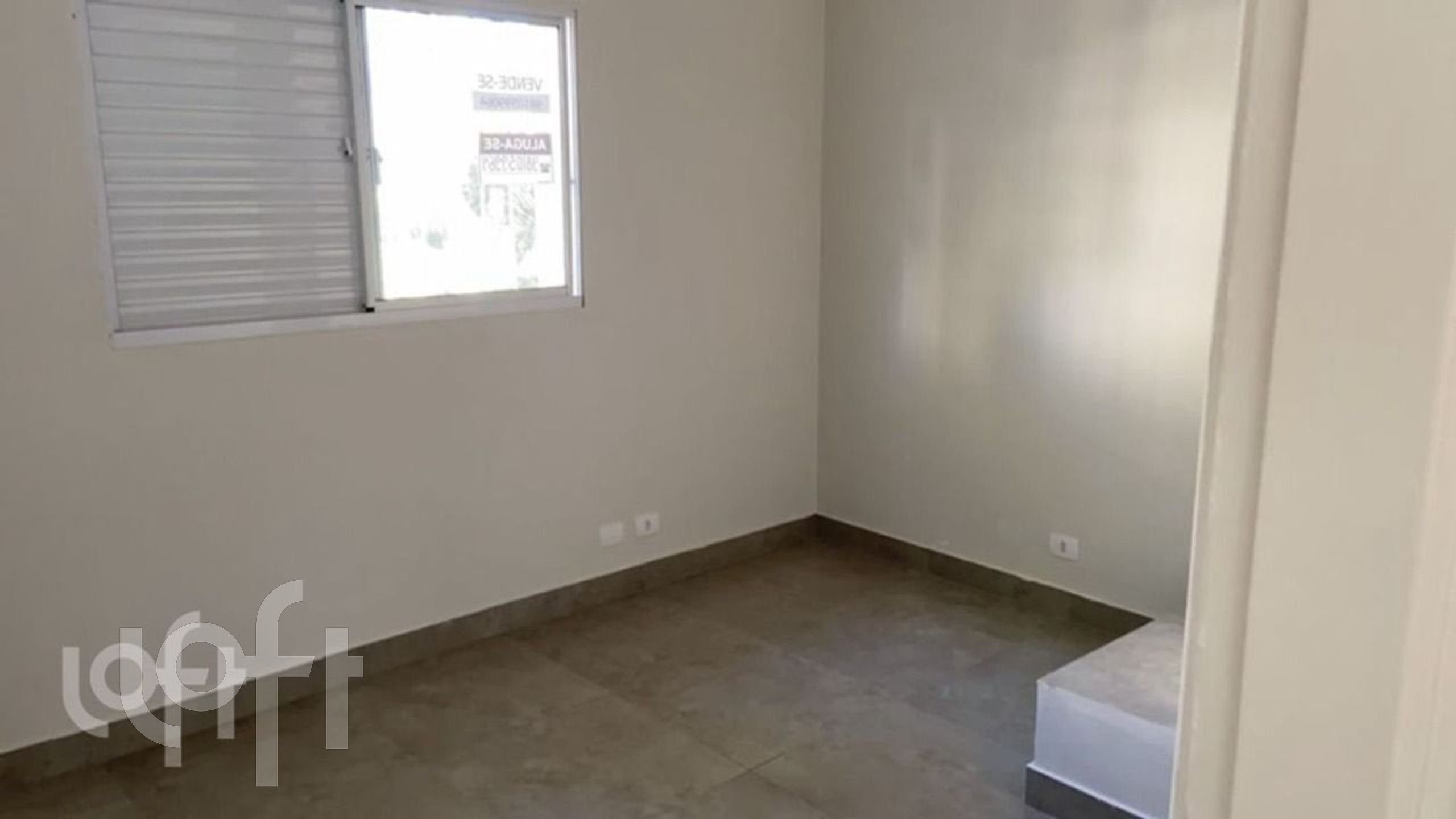 Casa à venda com 6 quartos, 250m² - Foto 10