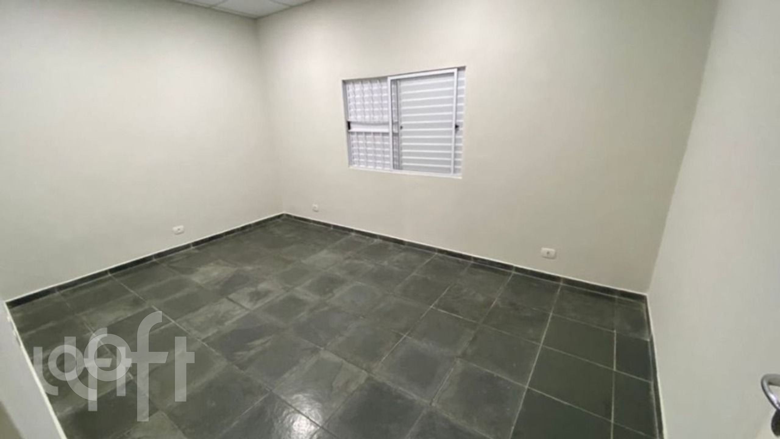 Casa à venda com 6 quartos, 250m² - Foto 12