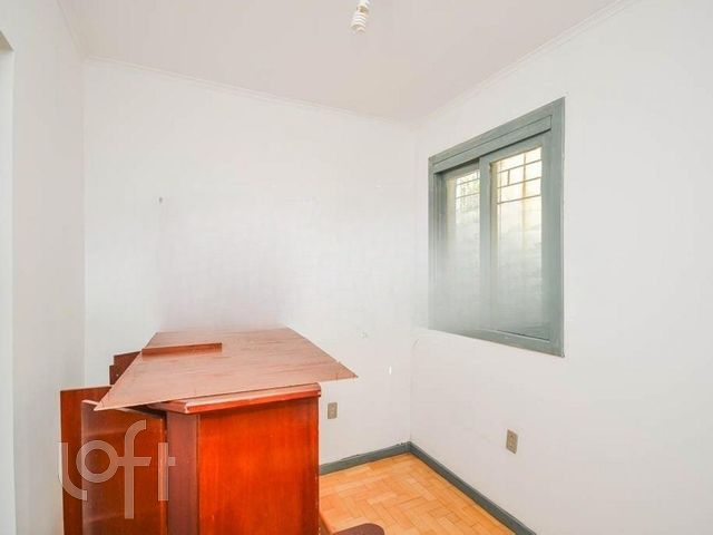 Apartamento com 80m², 3 dormitórios, 1 vaga, Três Figueiras em Porto Alegre