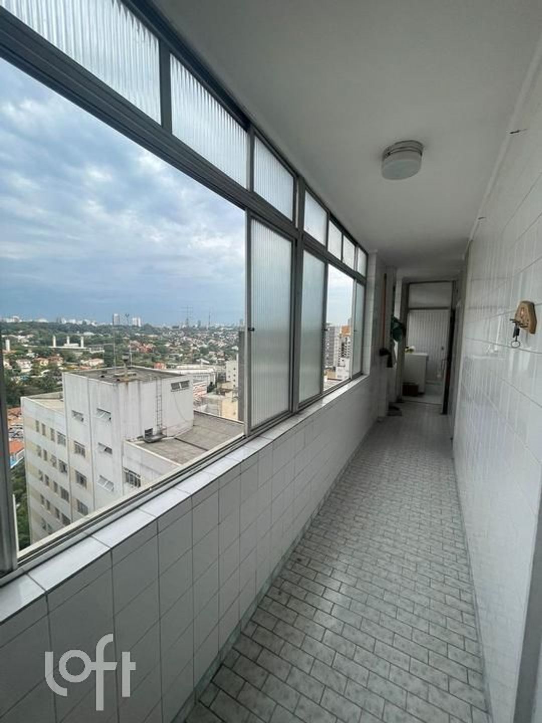 Apartamento à venda com 4 quartos, 320m² - Foto 4