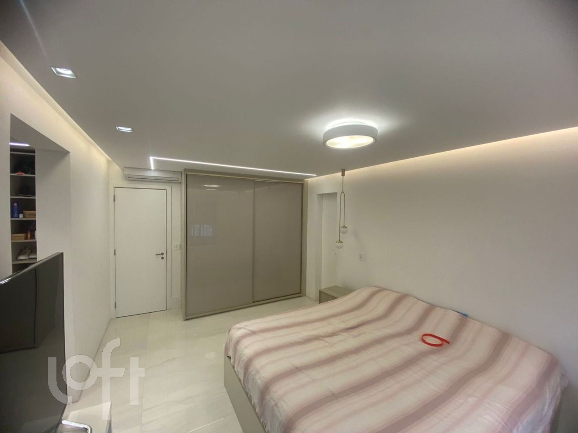 Apartamento à venda com 3 quartos, 250m² - Foto 12