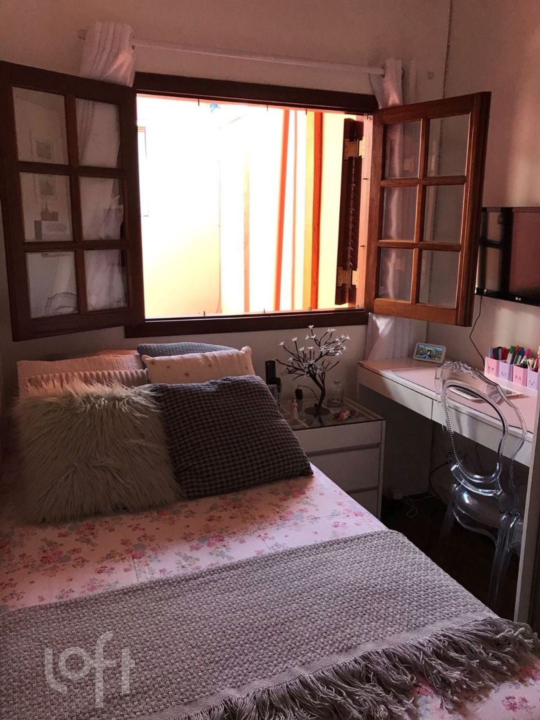 Casa à venda com 3 quartos, 220m² - Foto 11