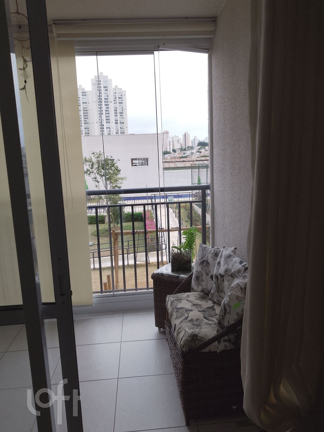 Apartamento à venda com 2 quartos, 57m² - Foto 2