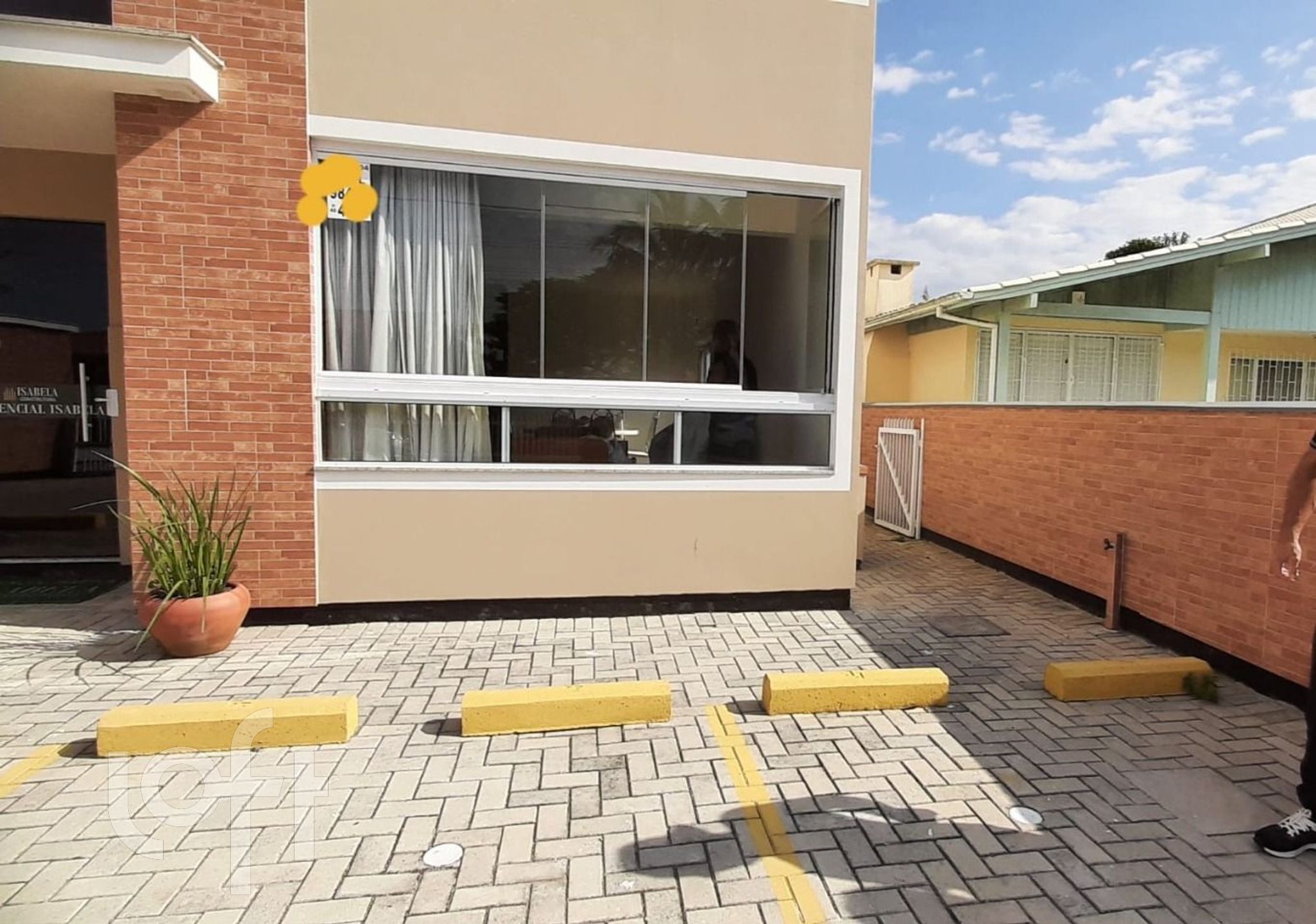 Apartamento à venda em Pinheira com 81 m², 3 quartos, 1 suíte, 1 vaga