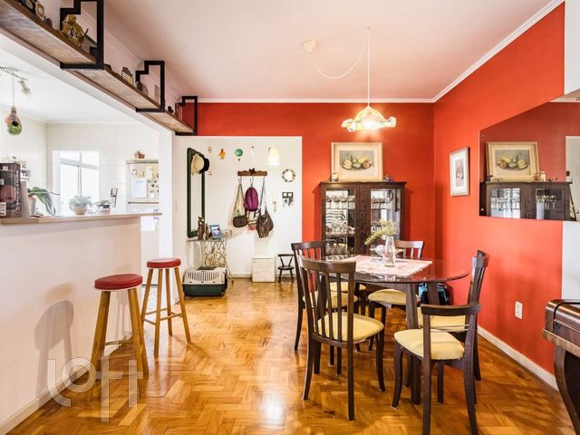 Apartamento com 129m², 3 dormitórios, 1 vaga, Santa Cecília em Porto Alegre