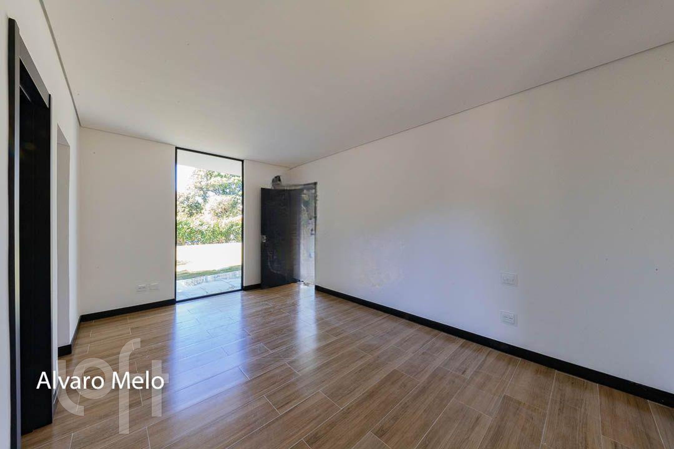 Casa à venda com 4 quartos, 350m² - Foto 29