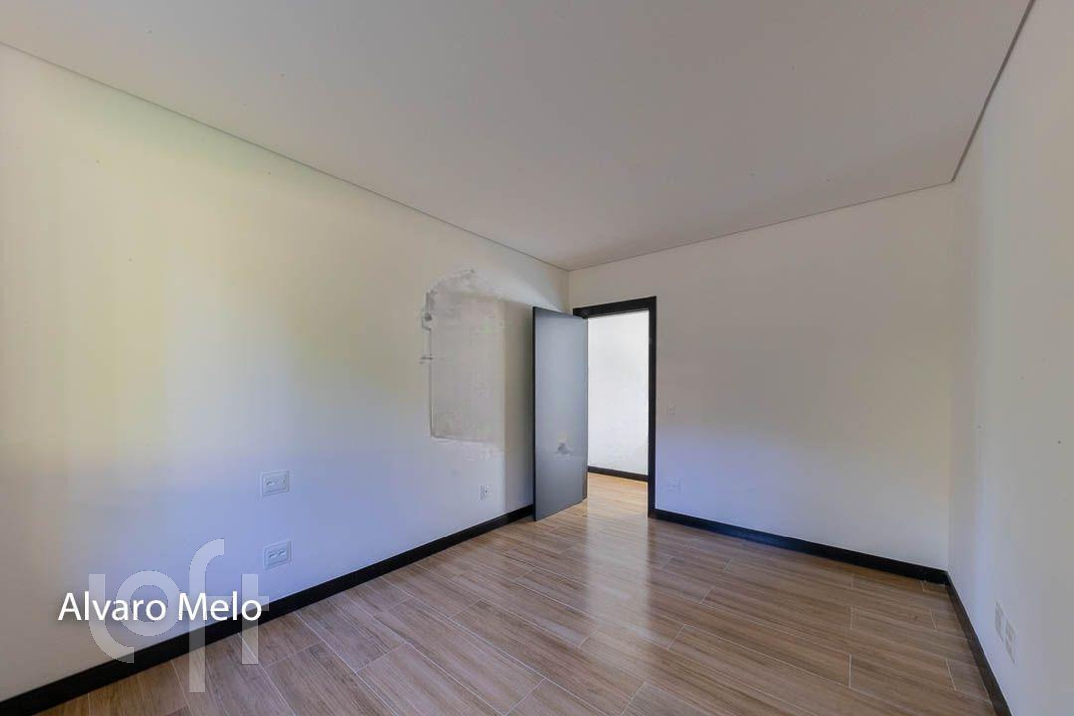 Casa à venda com 4 quartos, 350m² - Foto 22