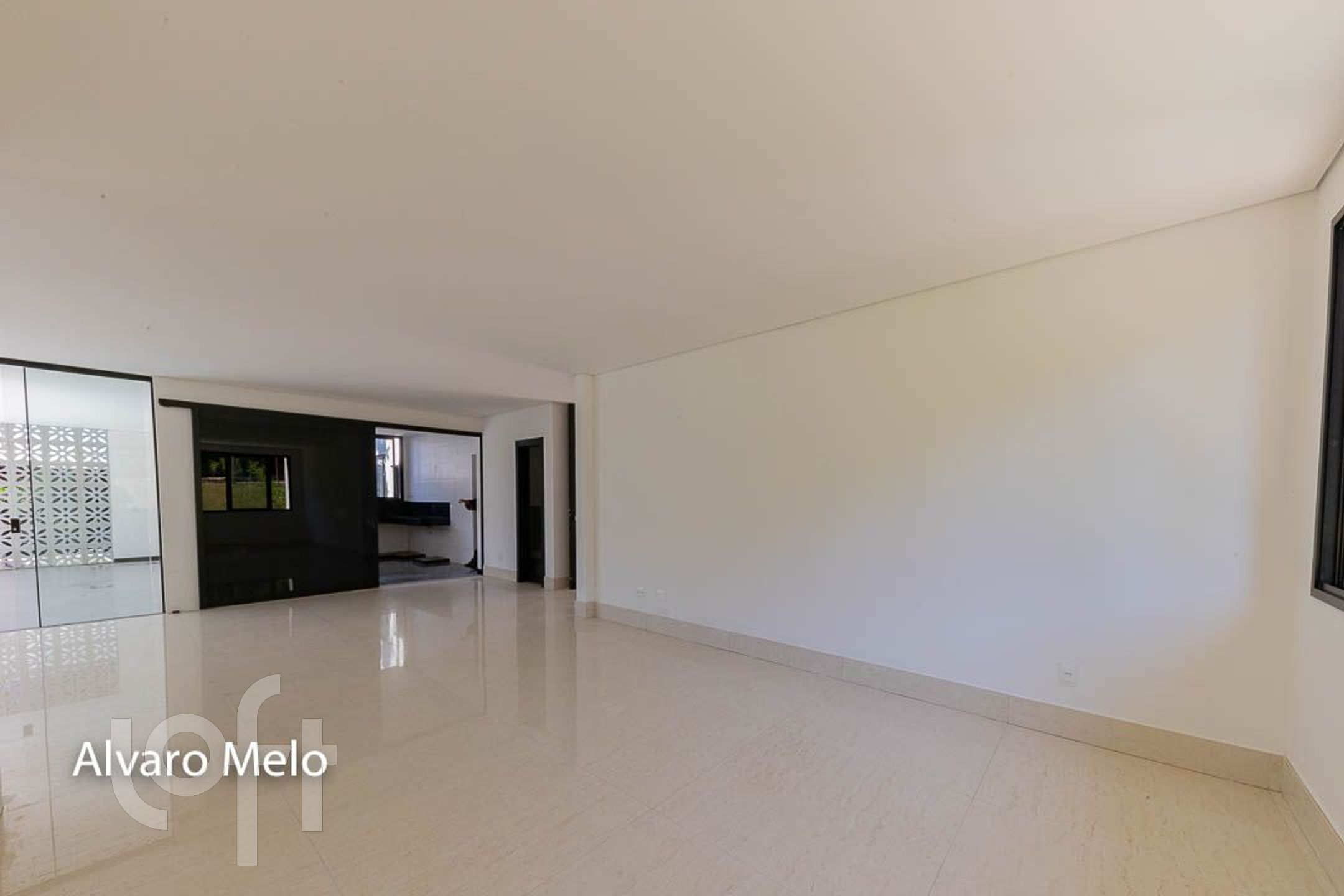 Casa à venda com 4 quartos, 350m² - Foto 6