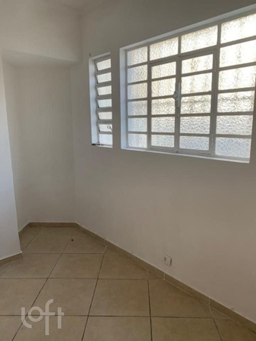 Casa à venda com 2 quartos, 90m² - Foto 11