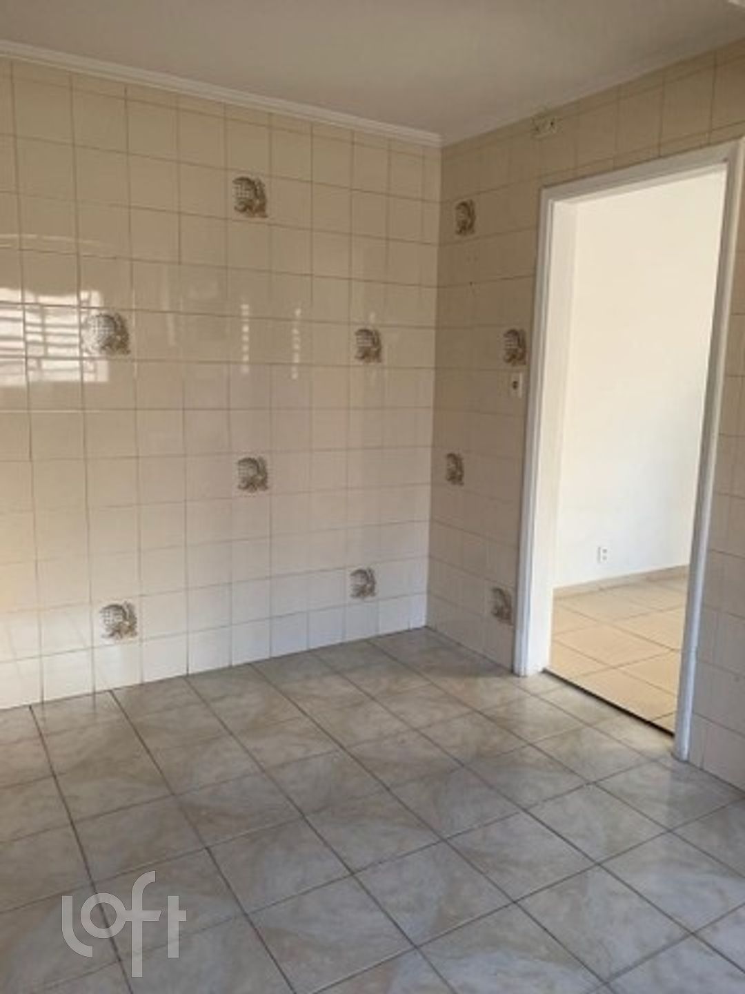 Casa à venda com 2 quartos, 90m² - Foto 3