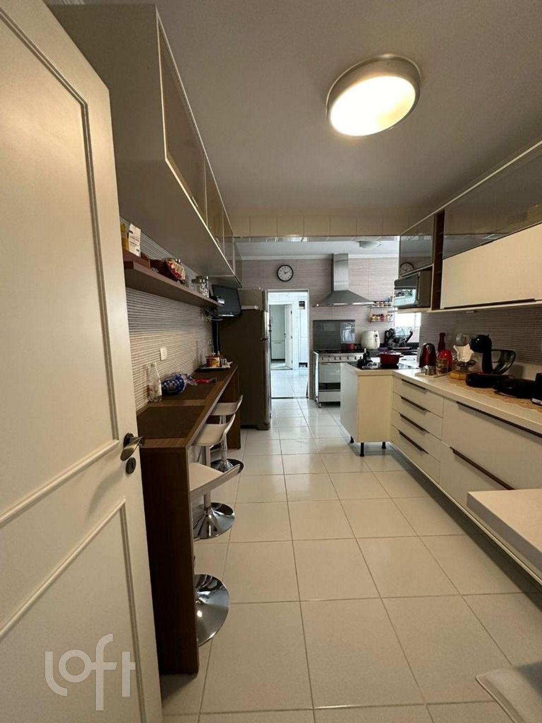 Apartamento à venda com 3 quartos, 140m² - Foto 5