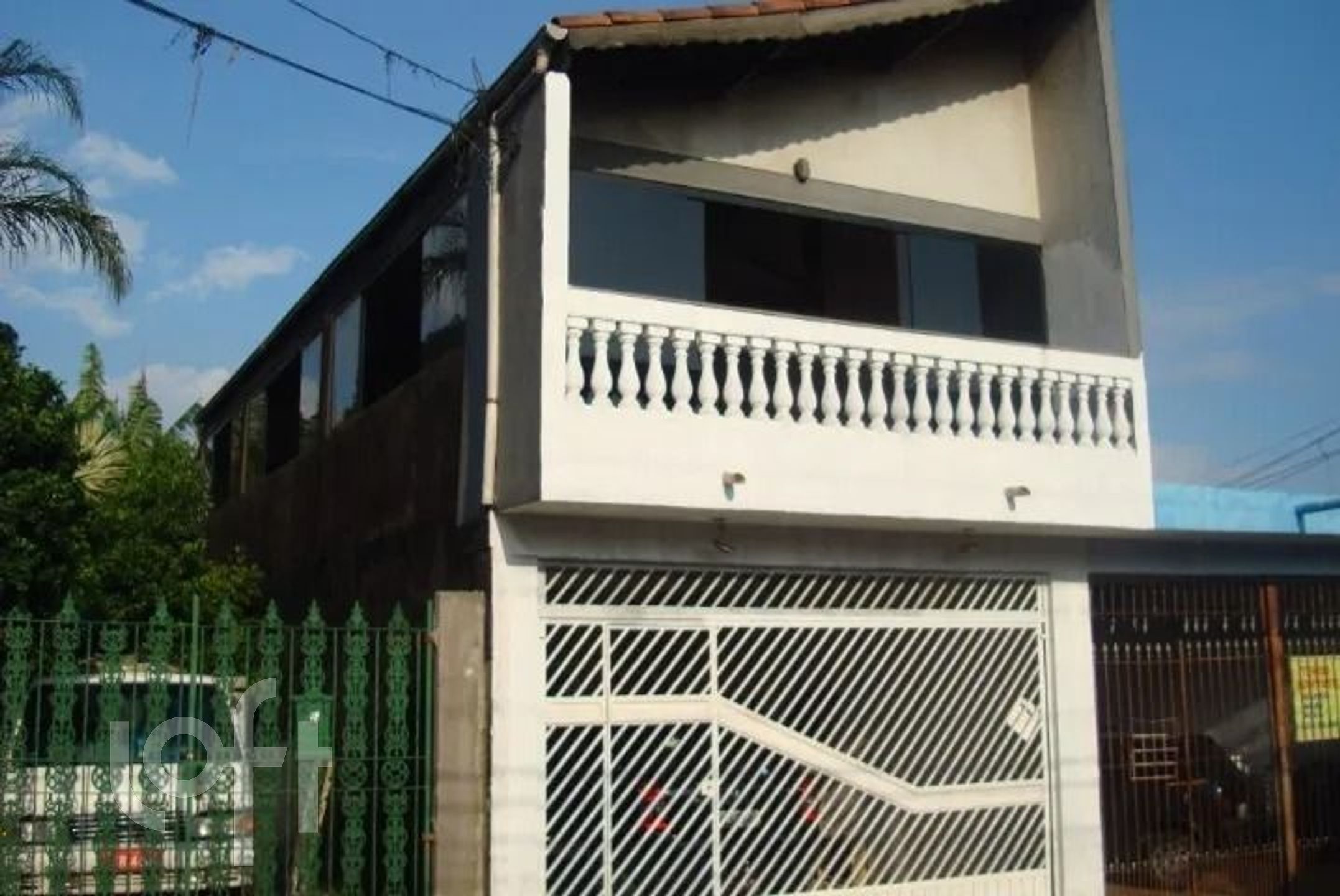 Casa à venda com 2 quartos, 200m² - Foto 12