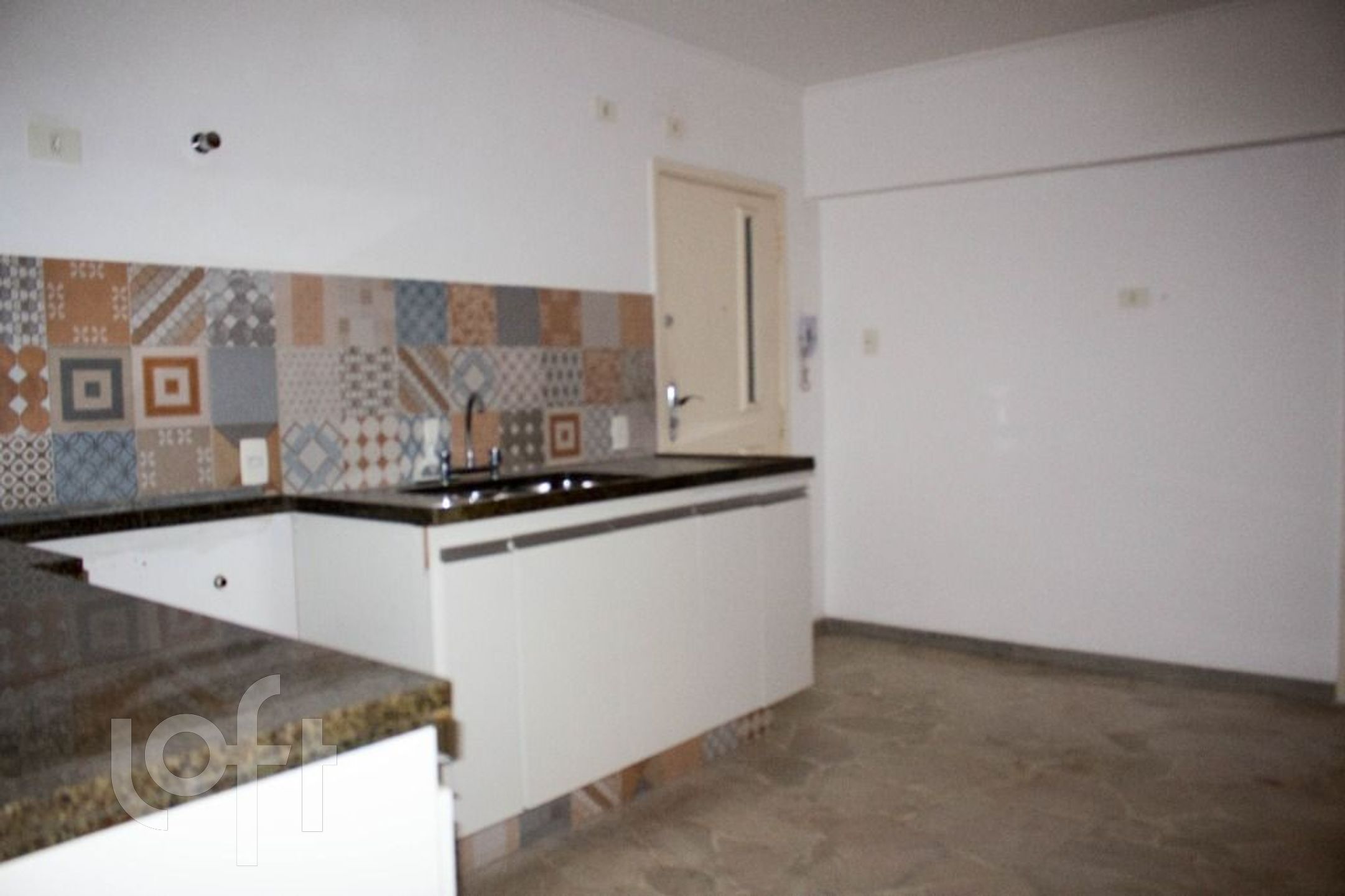 Apartamento à venda com 3 quartos, 145m² - Foto 5