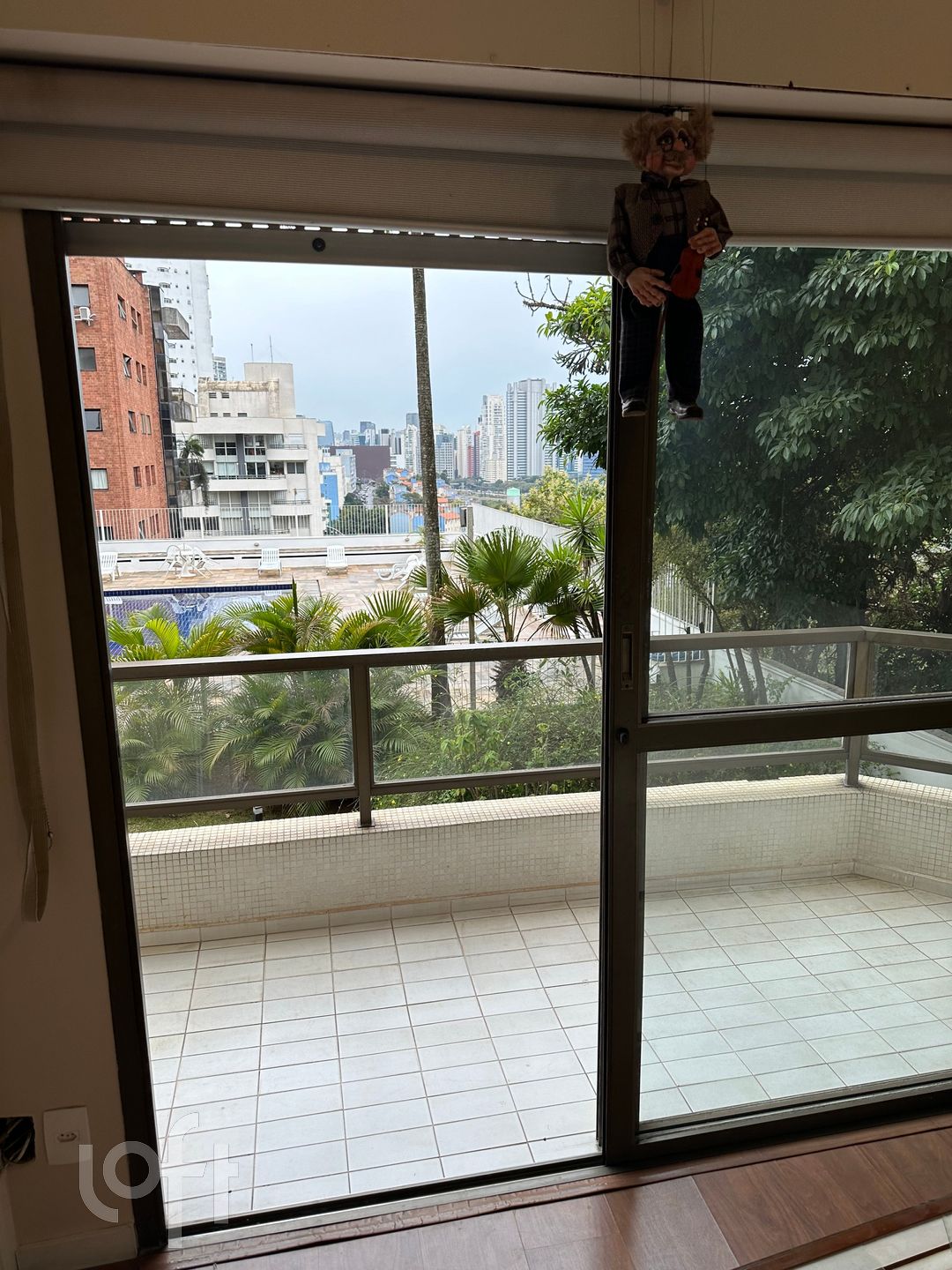 Apartamento à venda com 3 quartos, 117m² - Foto 4