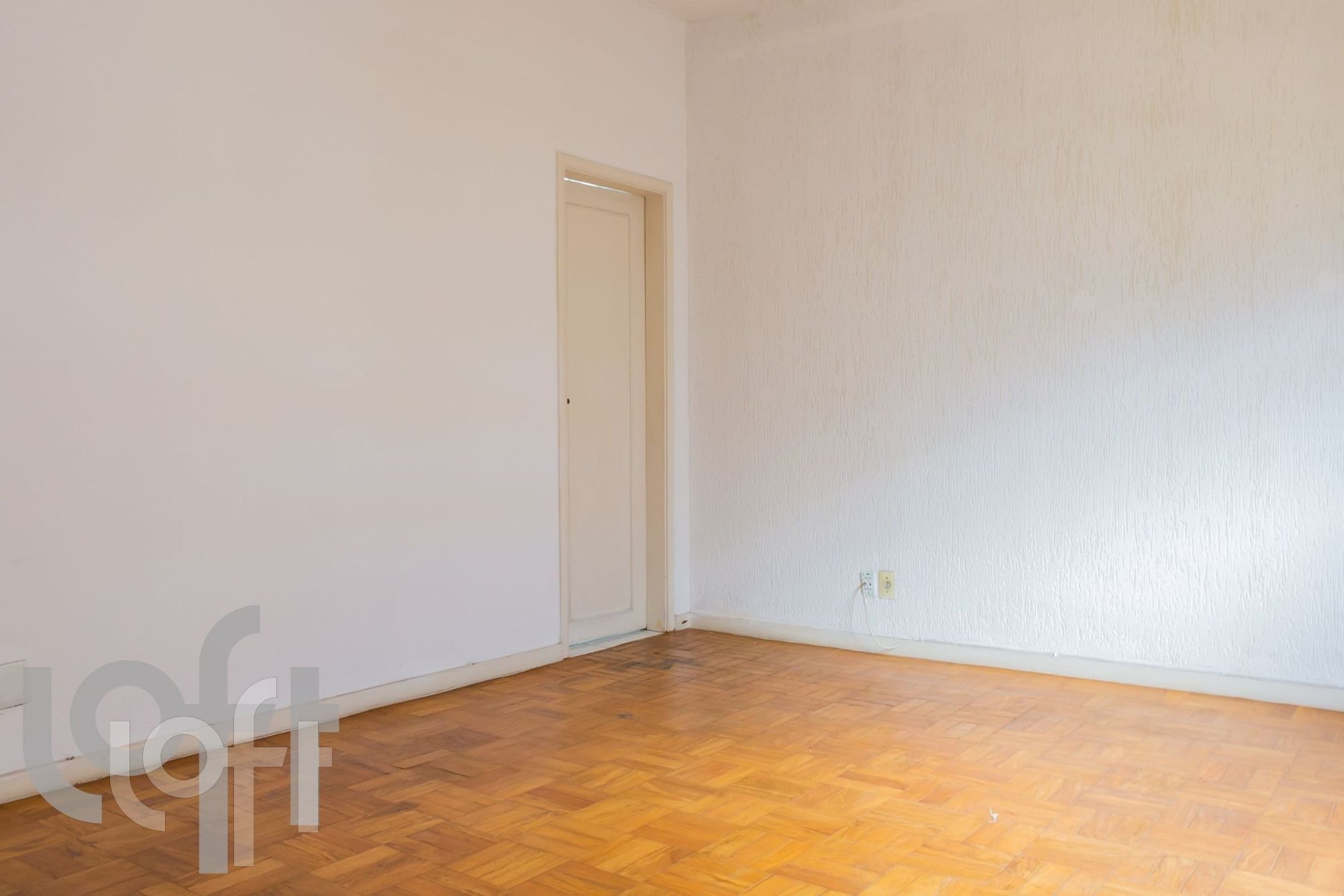 Apartamento à venda com 3 quartos, 239m² - Foto 3