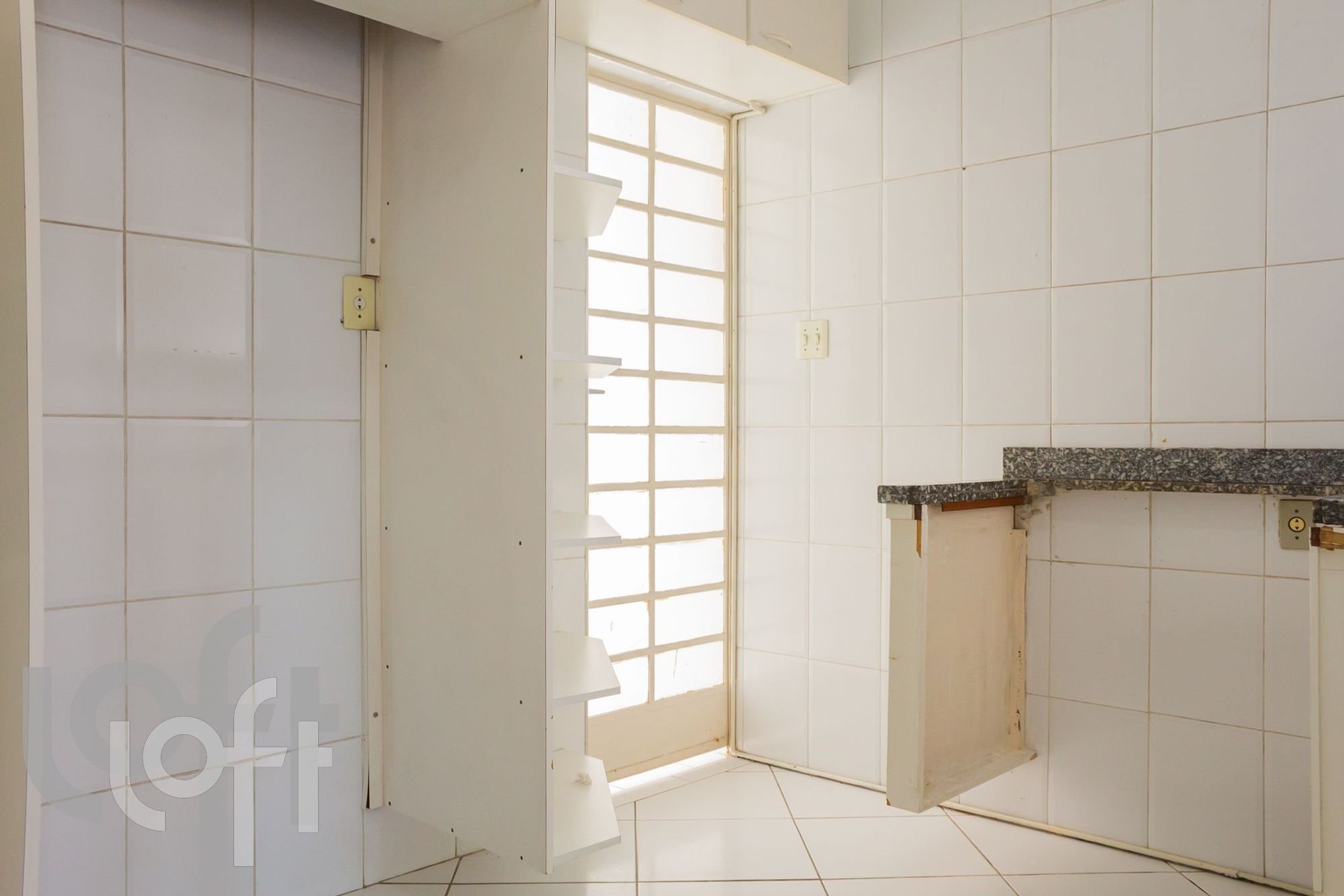 Apartamento à venda com 3 quartos, 239m² - Foto 23