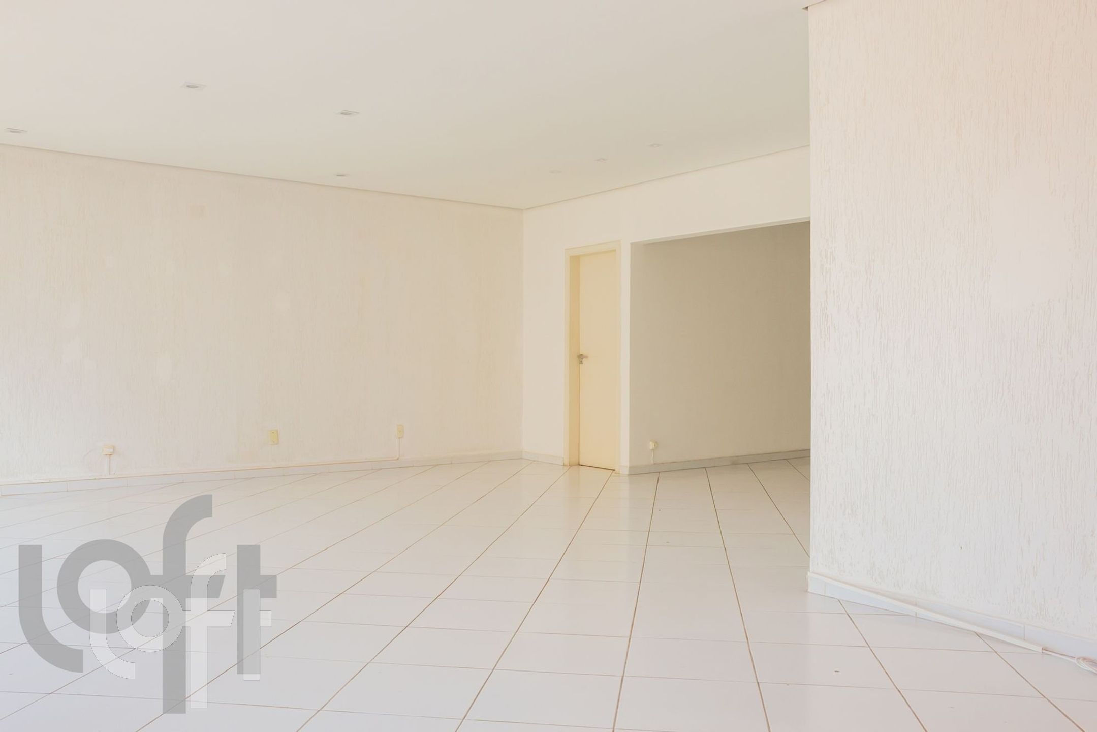 Apartamento à venda com 3 quartos, 239m² - Foto 18