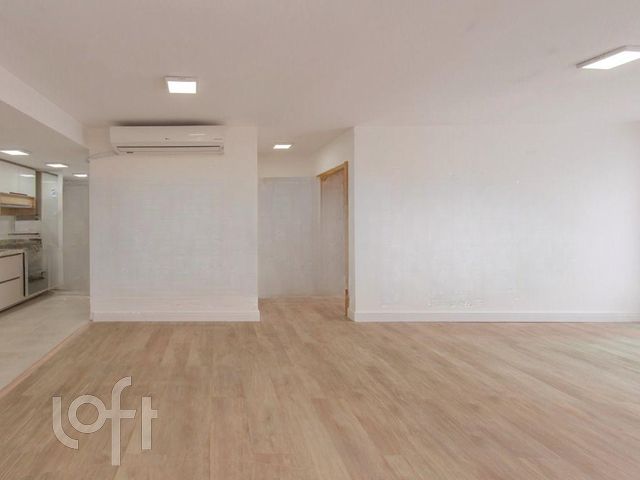 Apartamento com 59m², 2 dormitórios, 1 suíte, 2 vagas, Petrópolis em Porto Alegre
