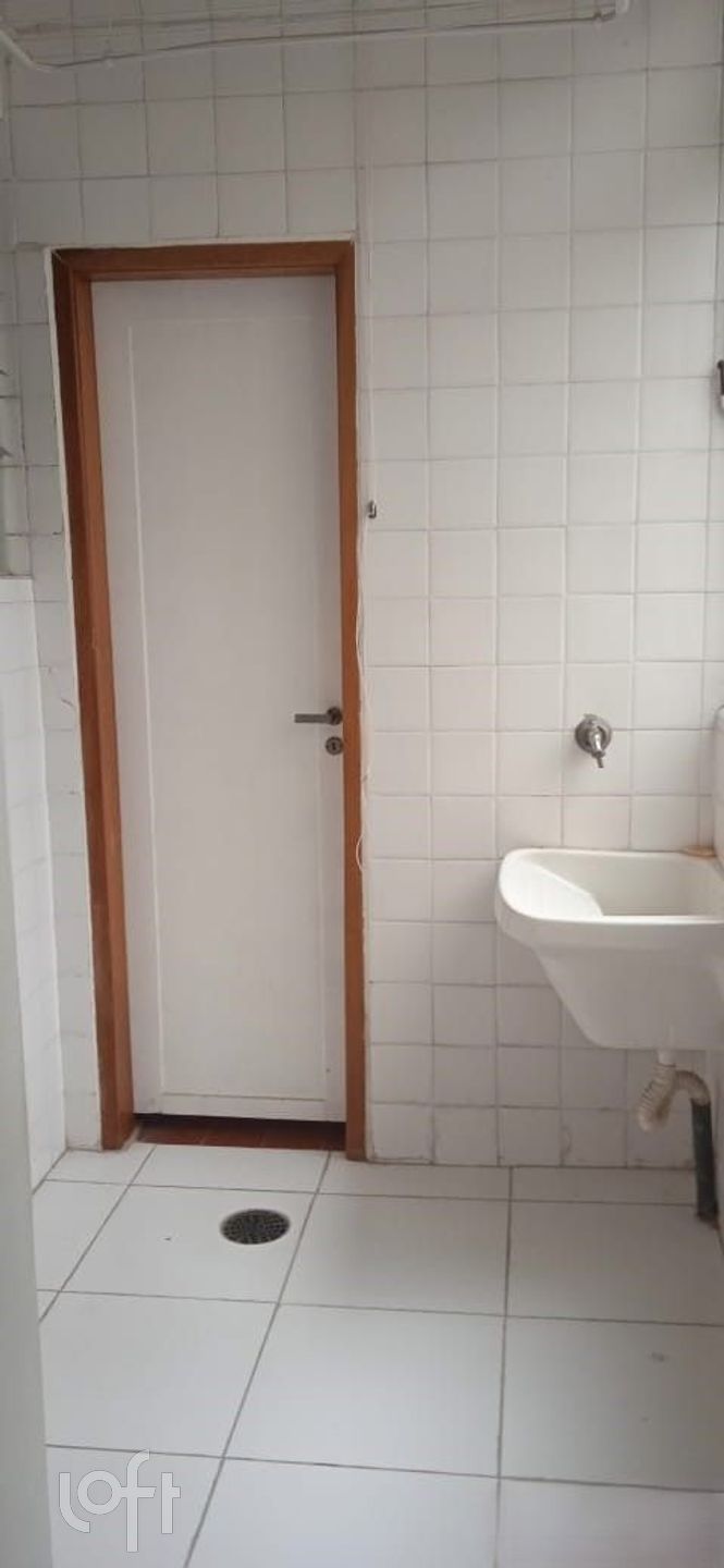 Apartamento à venda com 3 quartos, 110m² - Foto 4