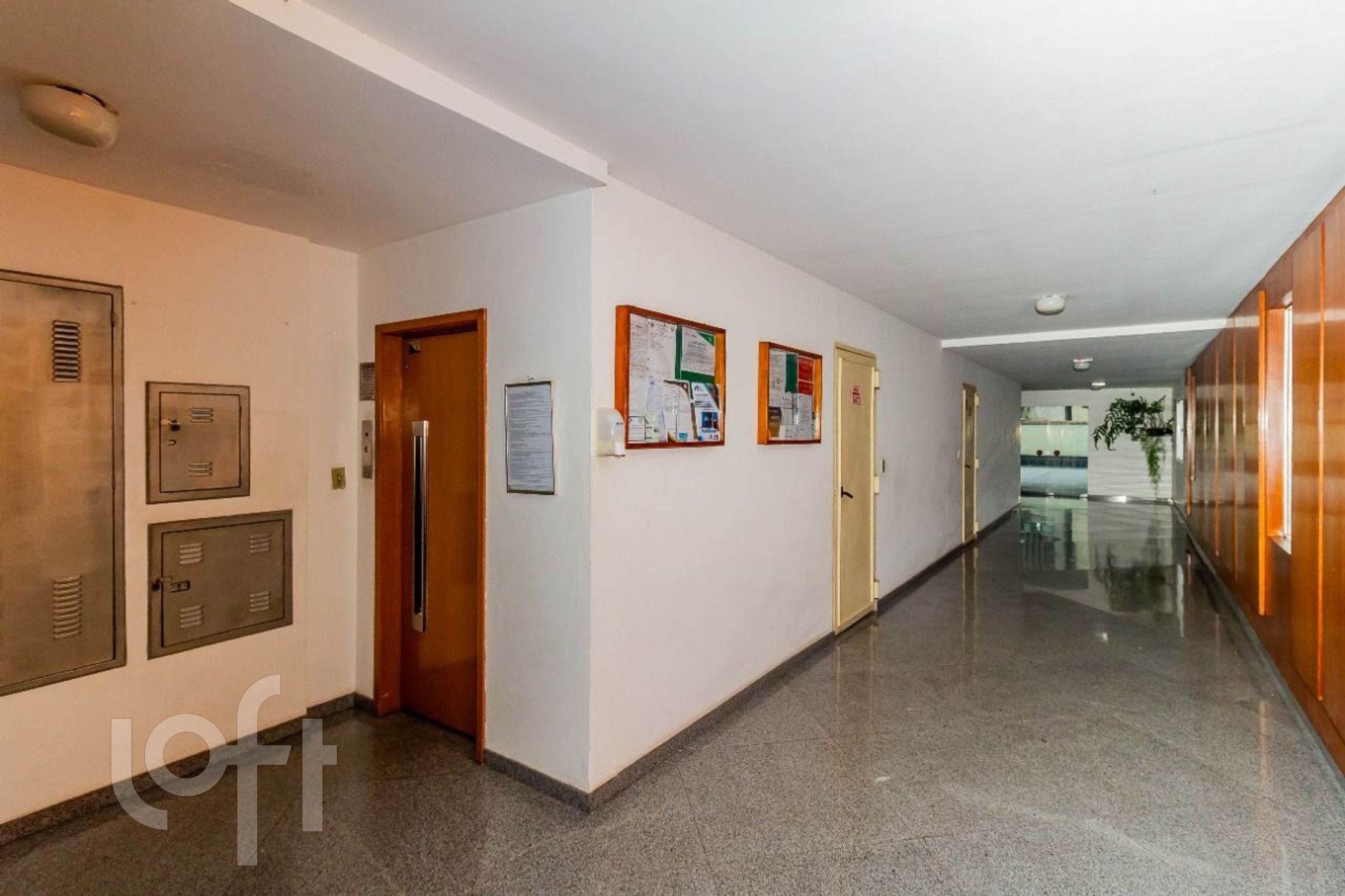 Apartamento à venda com 1 quarto, 42m² - Foto 23