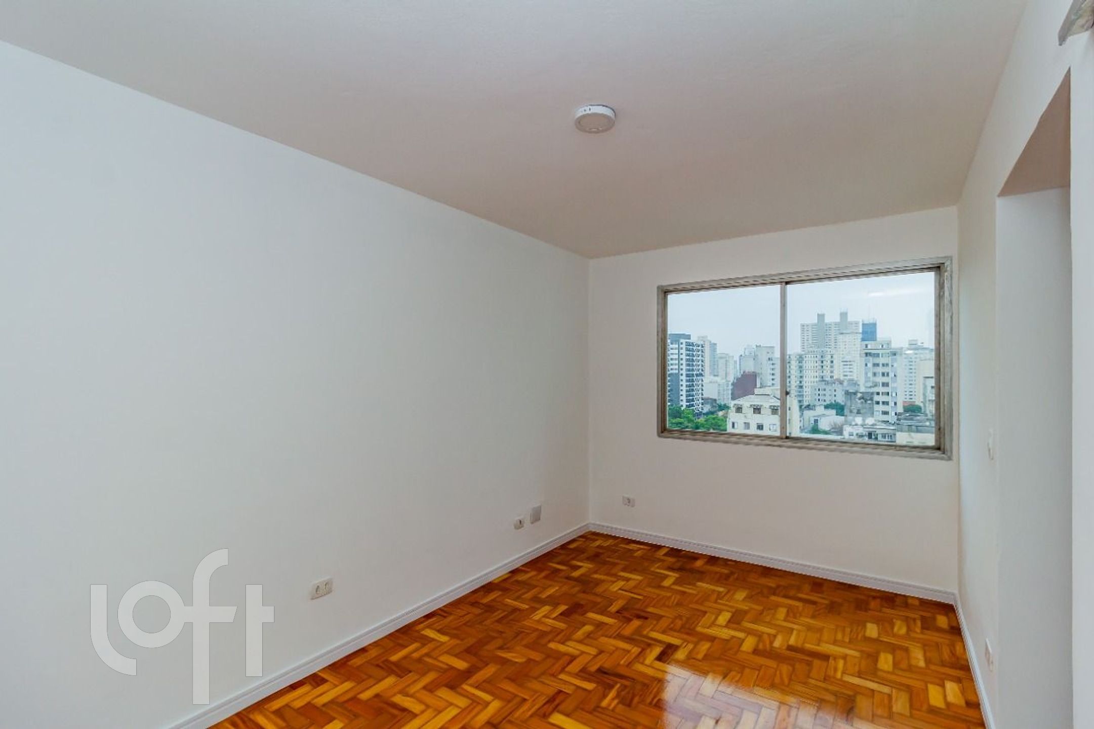 Apartamento à venda com 1 quarto, 42m² - Foto 2