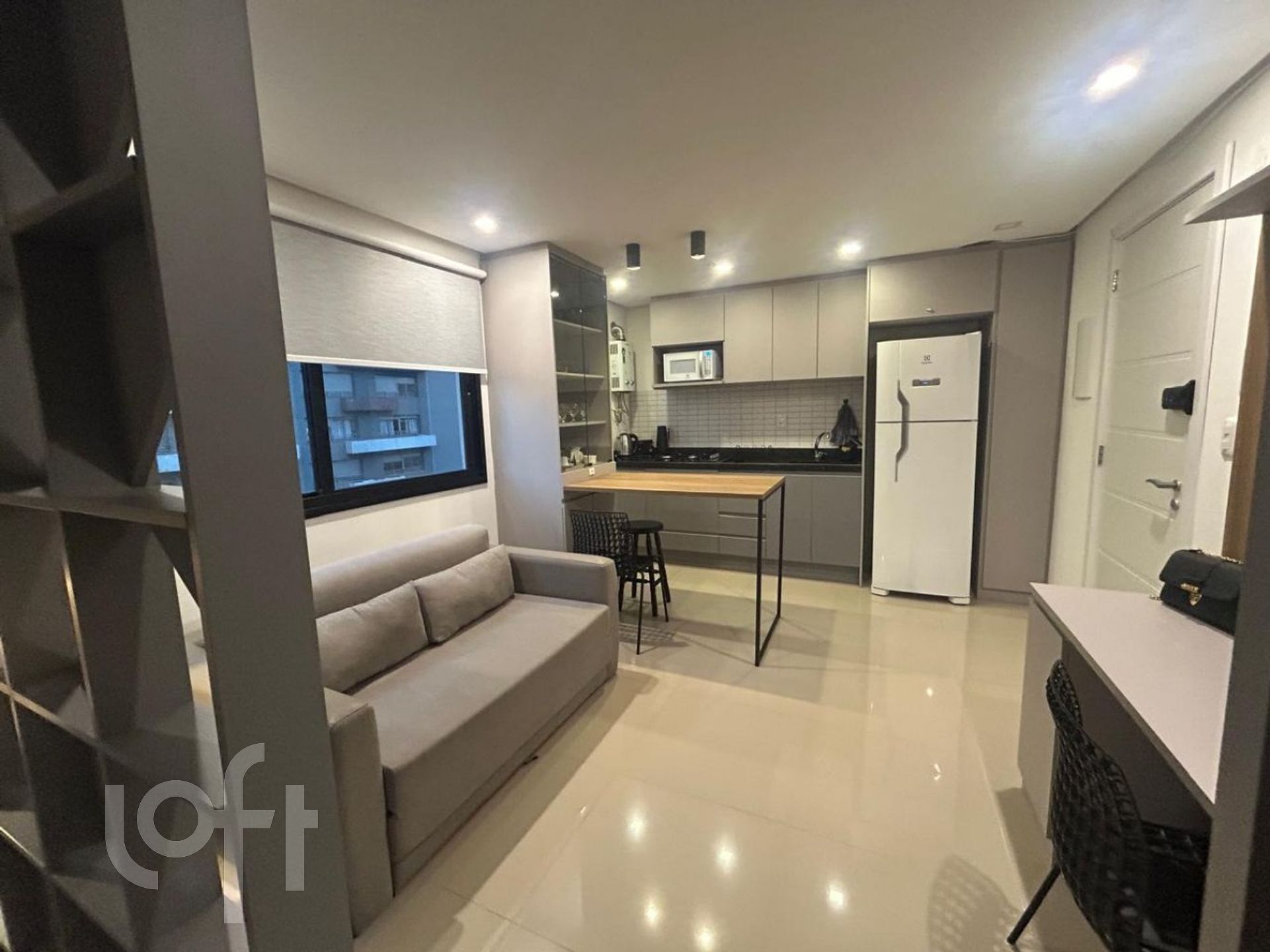 Apartamento com 30m², 1 dormitório, 1 vaga, Cidade Baixa em Porto Alegre