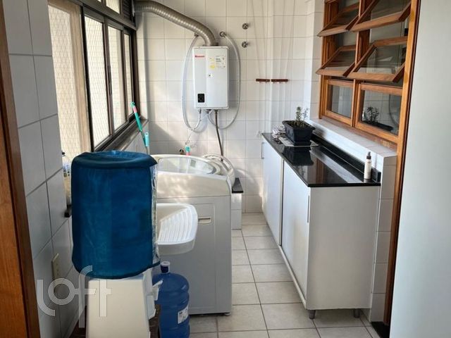 Apartamento com 190m², 4 dormitórios, 1 suíte, 2 vagas, Auxiliadora em Porto Alegre