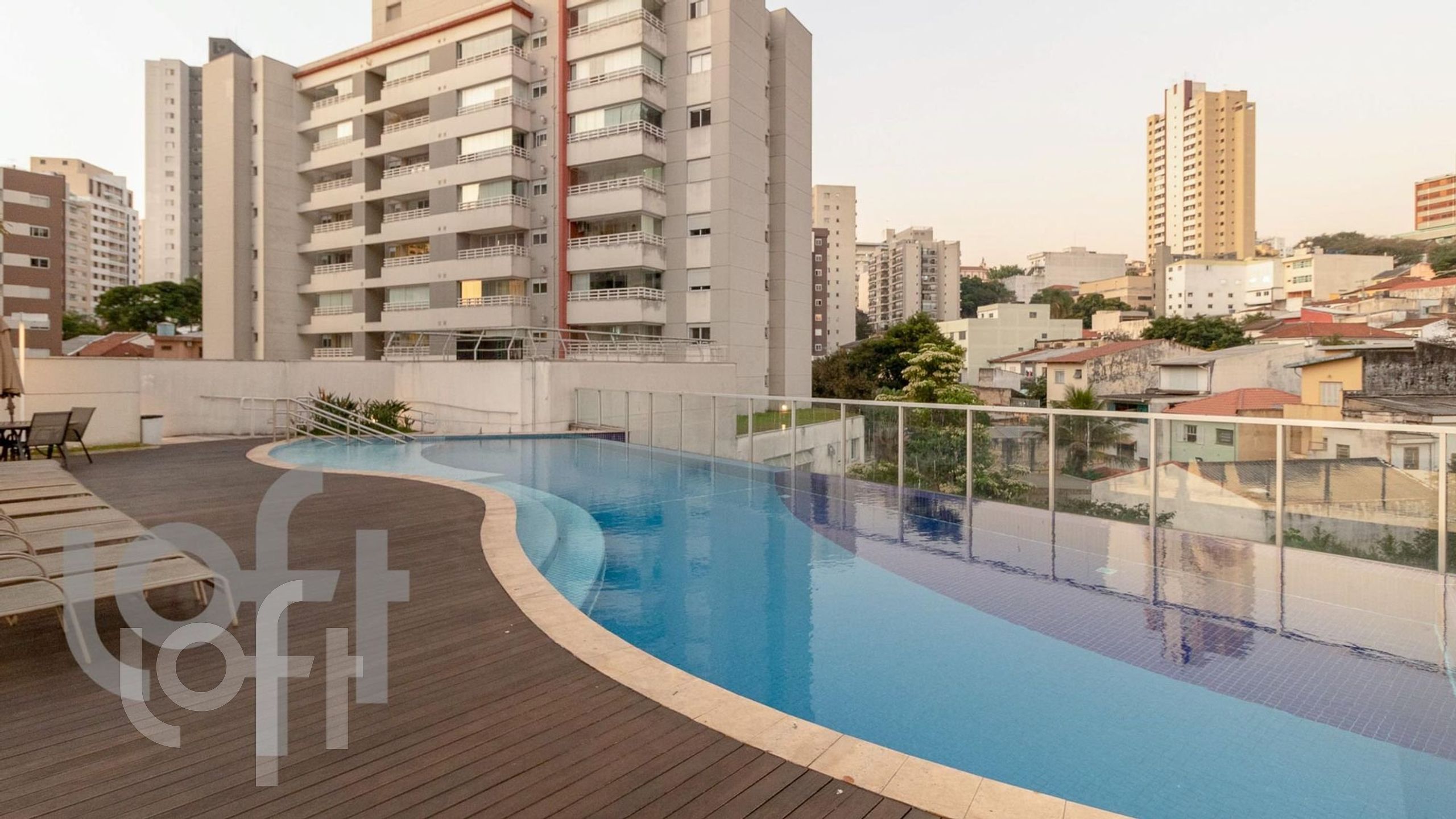 Apartamento à venda com 2 quartos, 110m² - Foto 28