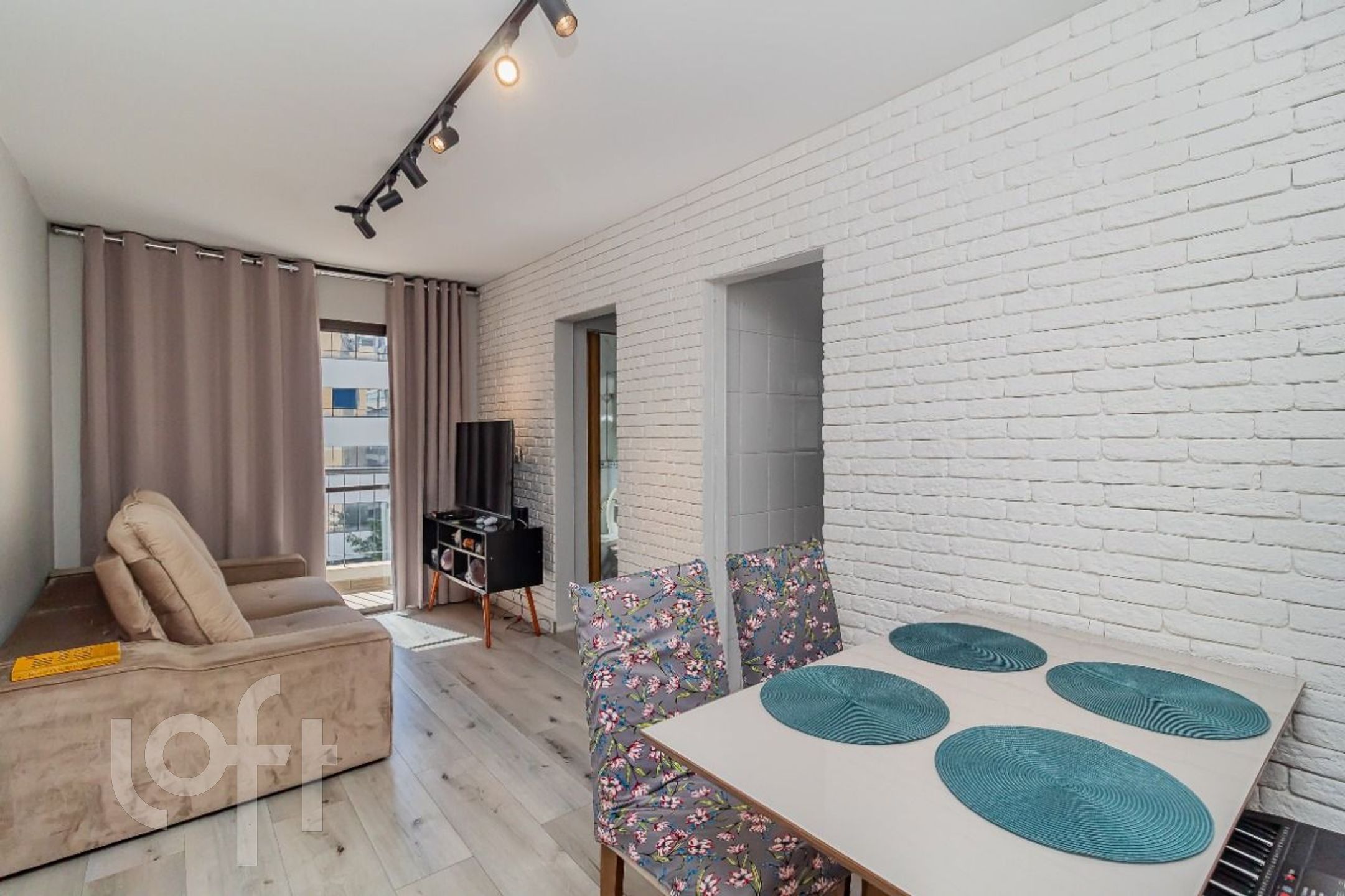 Apartamento à venda em Vila Morumbi com 43 m², 1 q